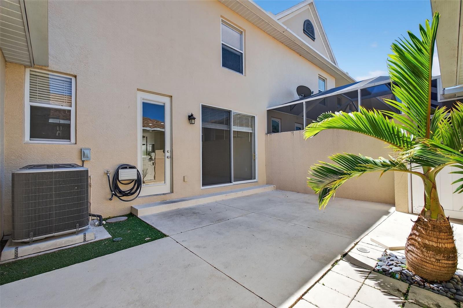 Image 39 of 92 For 11607 Old Florida Lane
