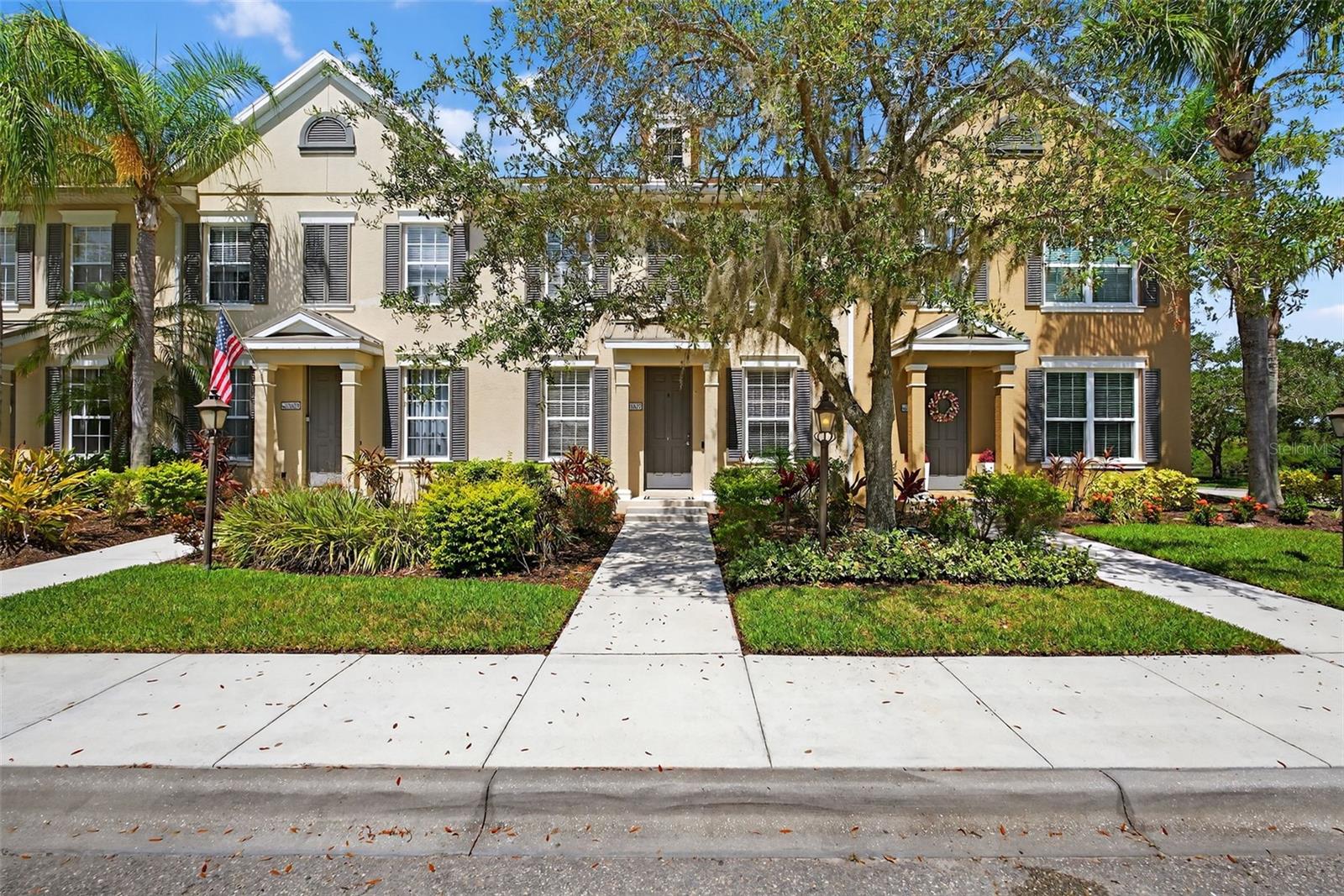 Image 4 of 92 For 11607 Old Florida Lane