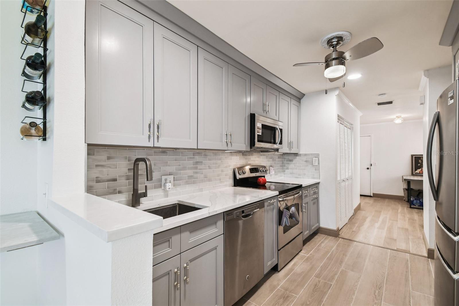 Image 19 of 45 For 10444 Saint Tropez Place