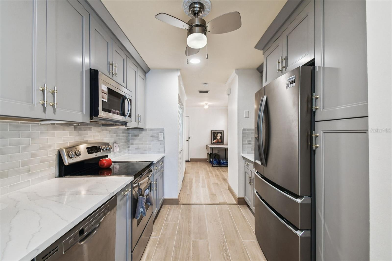 Image 20 of 45 For 10444 Saint Tropez Place