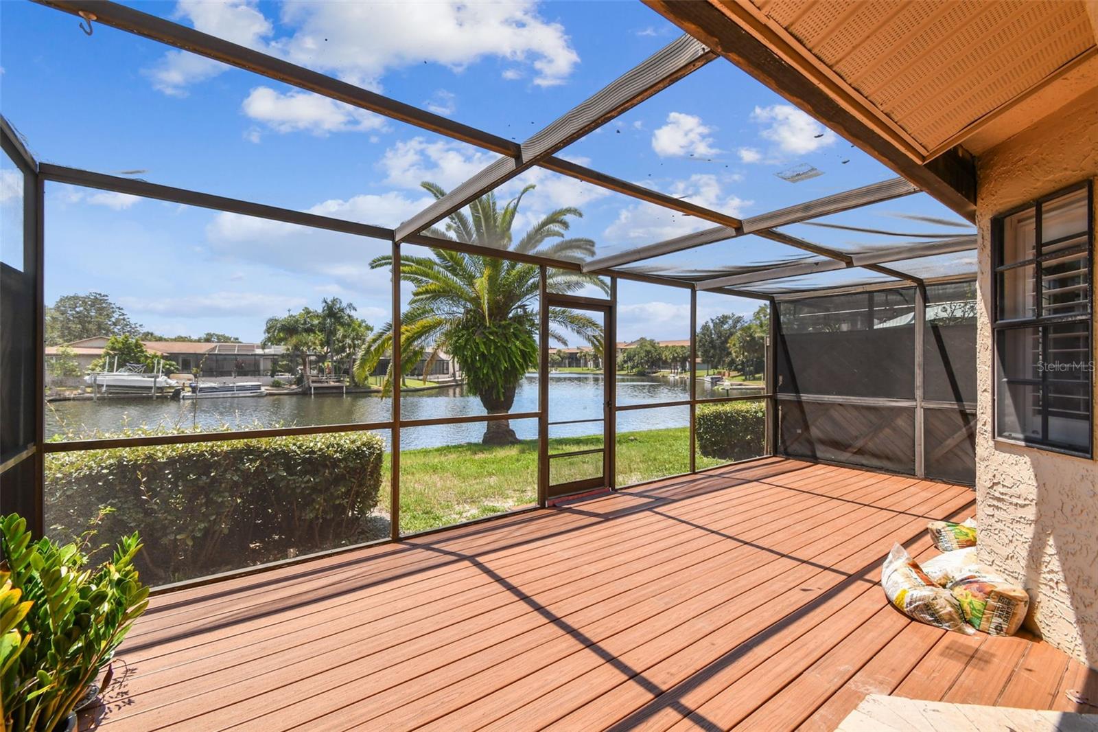 Image 4 of 45 For 10444 Saint Tropez Place