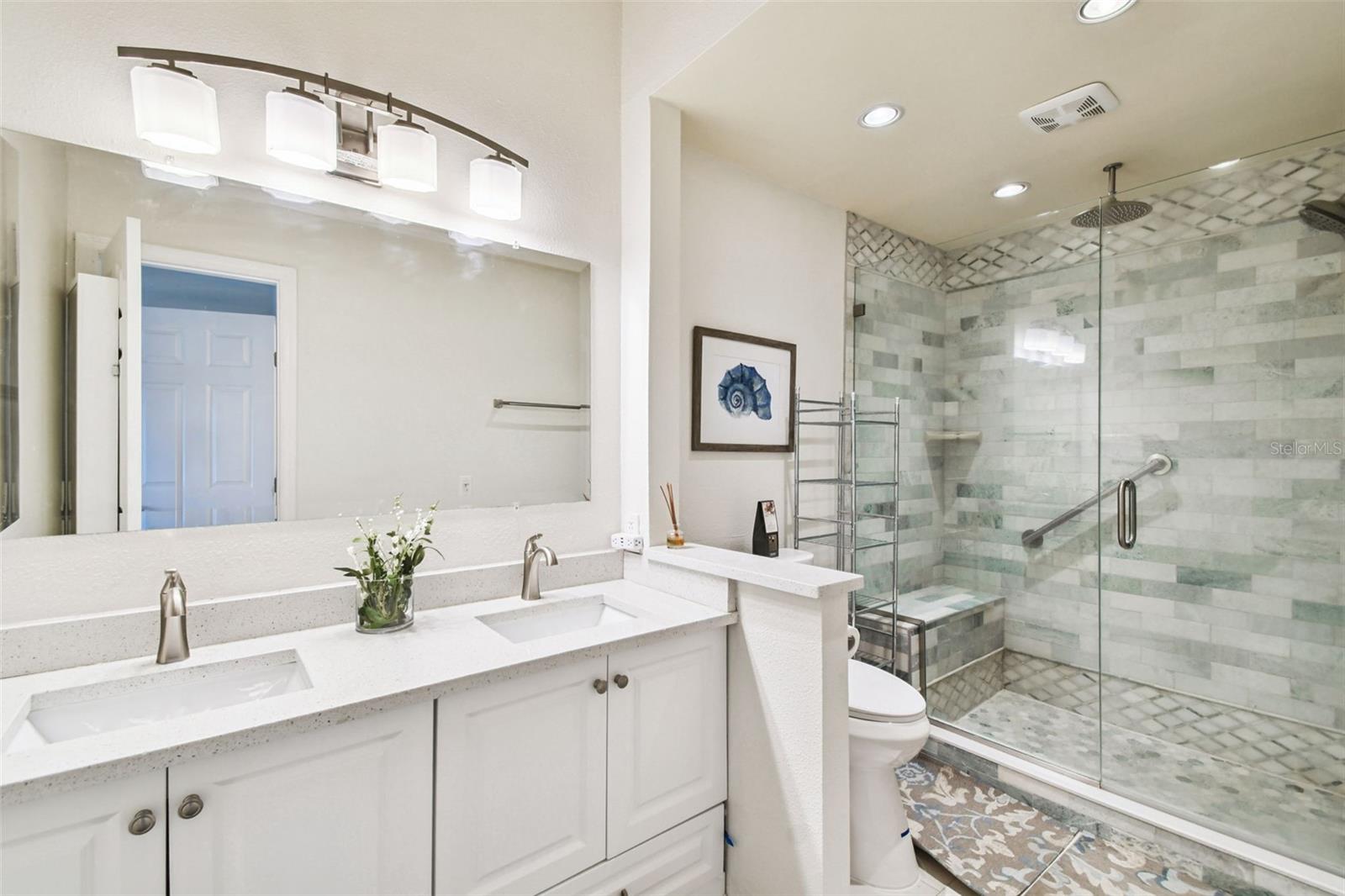 Image 5 of 45 For 10444 Saint Tropez Place