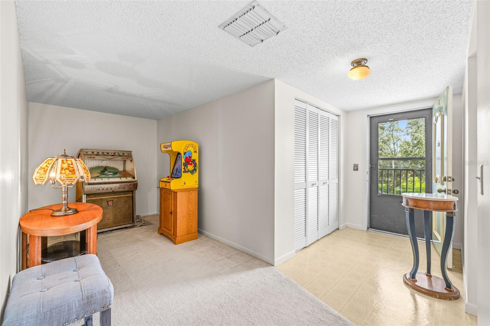 Image 10 of 56 For 1450 Heather Ridge Boulevard 305