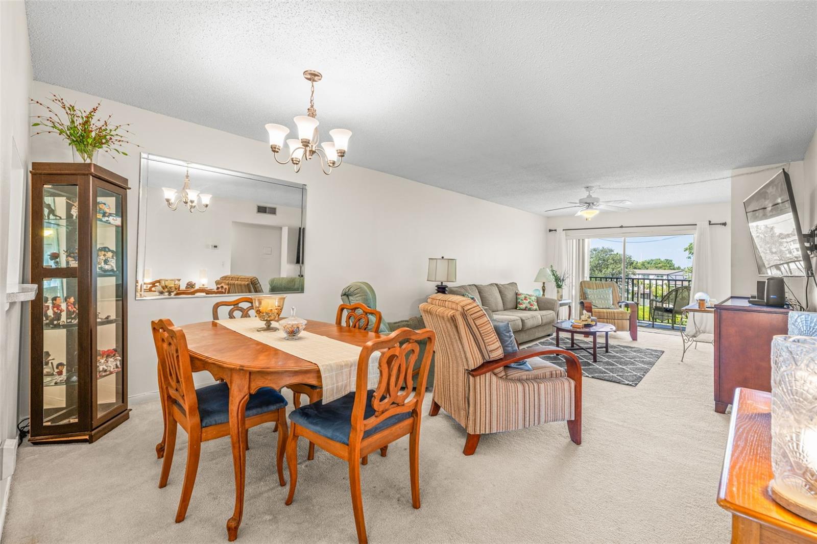 Image 11 of 56 For 1450 Heather Ridge Boulevard 305
