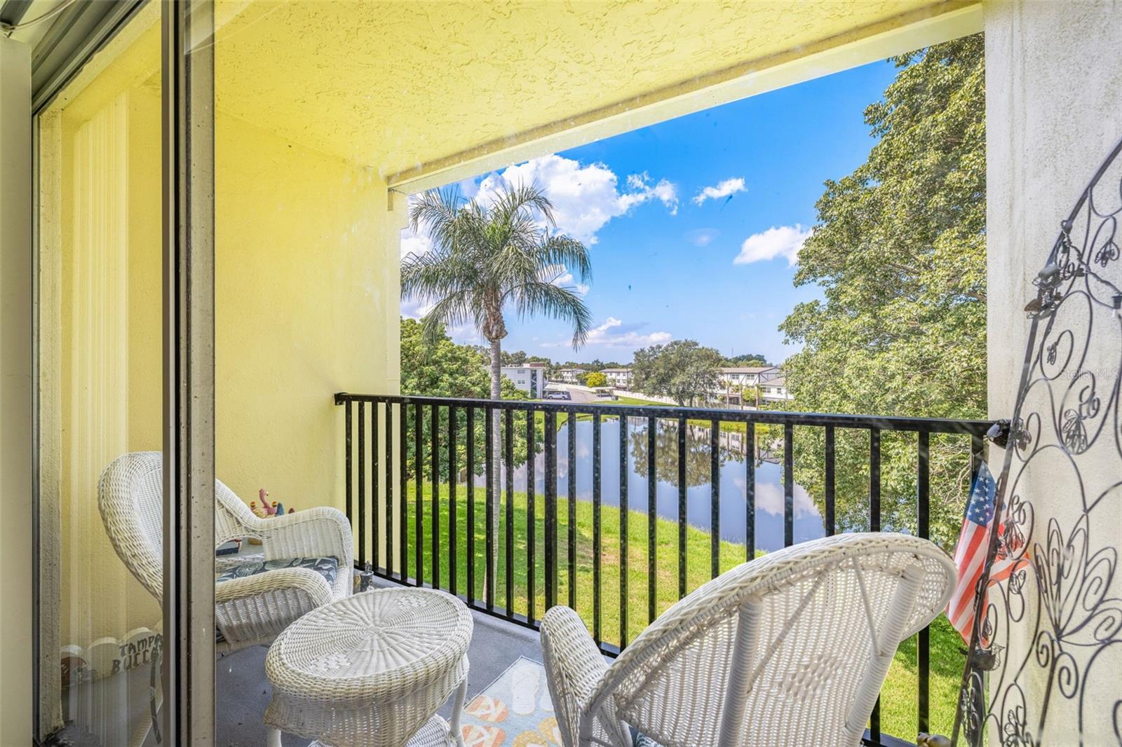 Image 22 of 56 For 1450 Heather Ridge Boulevard 305