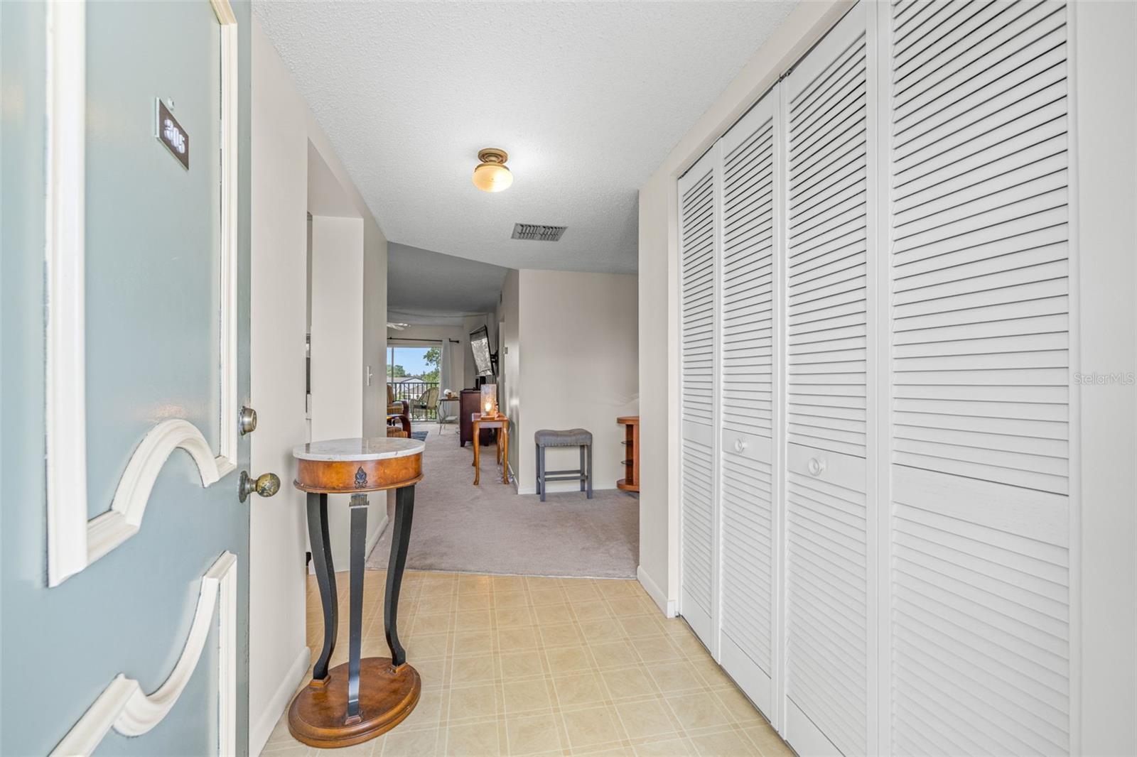 Image 4 of 56 For 1450 Heather Ridge Boulevard 305