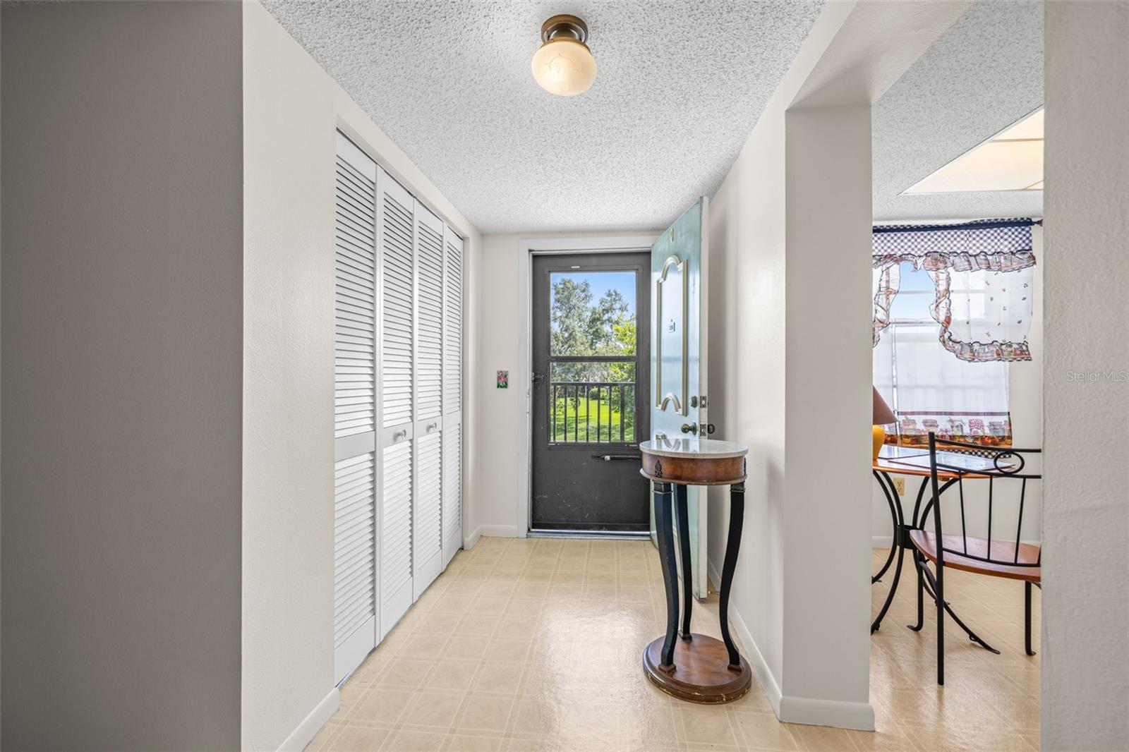 Image 5 of 56 For 1450 Heather Ridge Boulevard 305