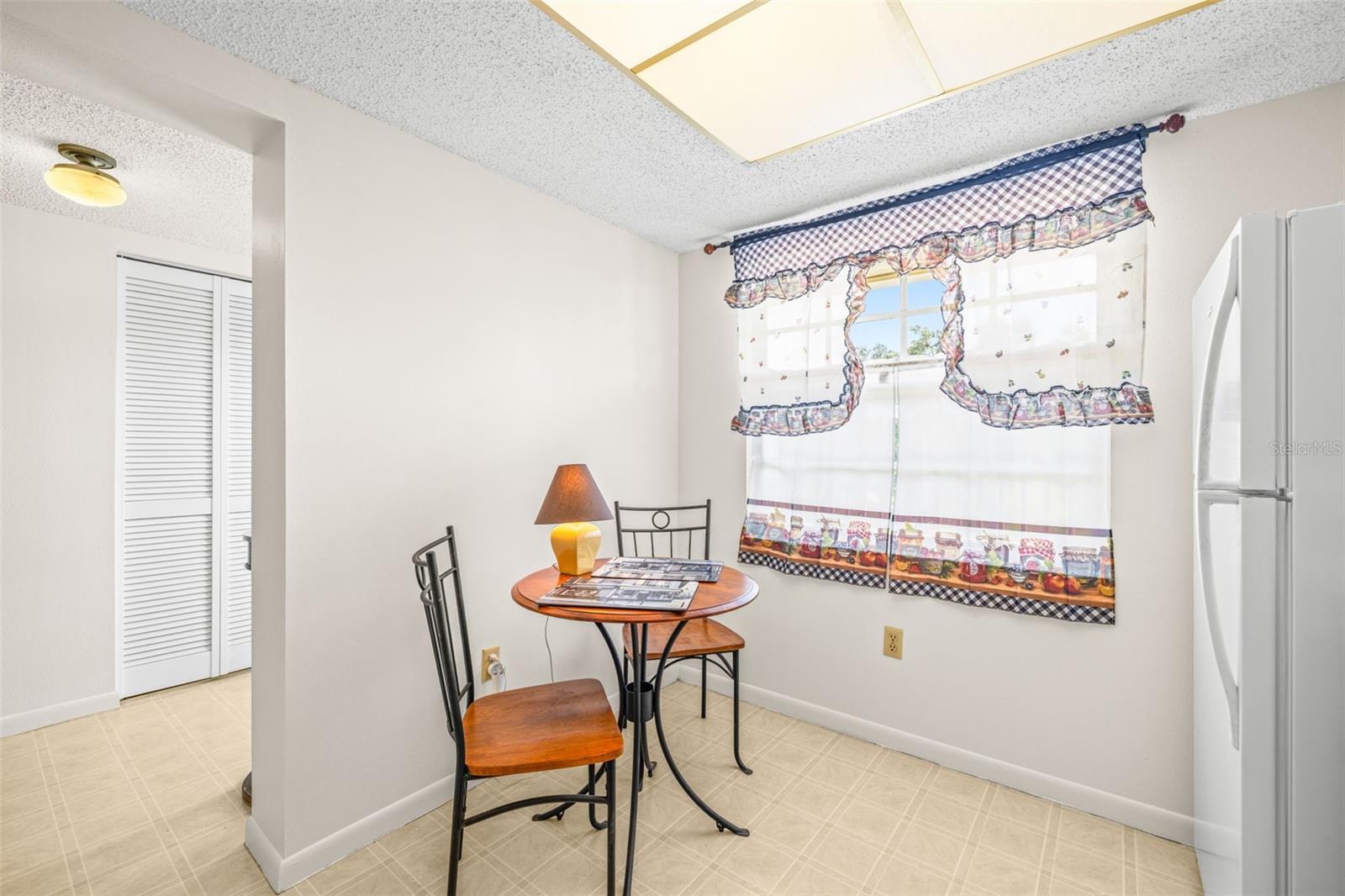 Image 9 of 56 For 1450 Heather Ridge Boulevard 305