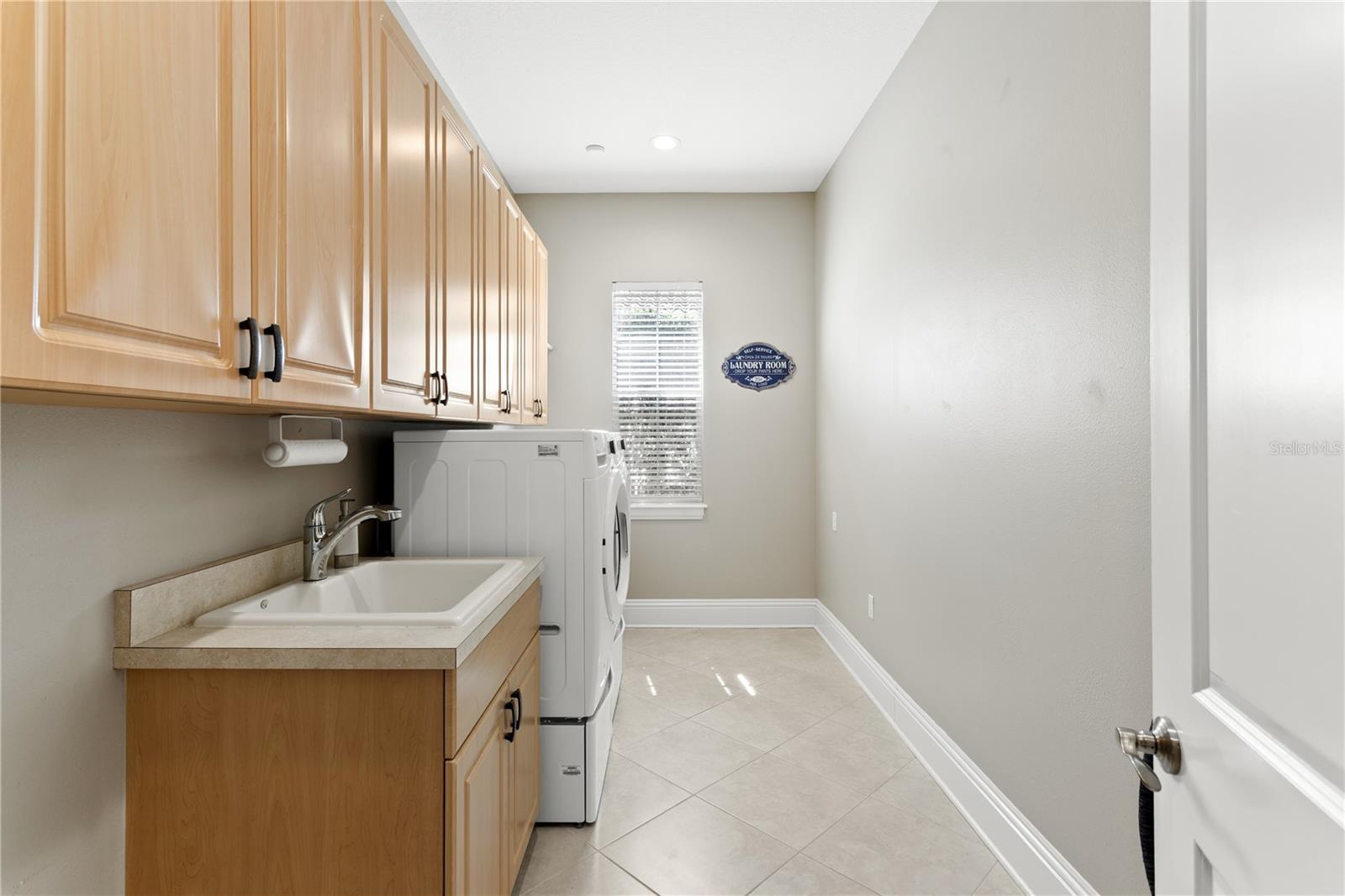 Image 33 of 53 For 1805 Bella Lago Lane