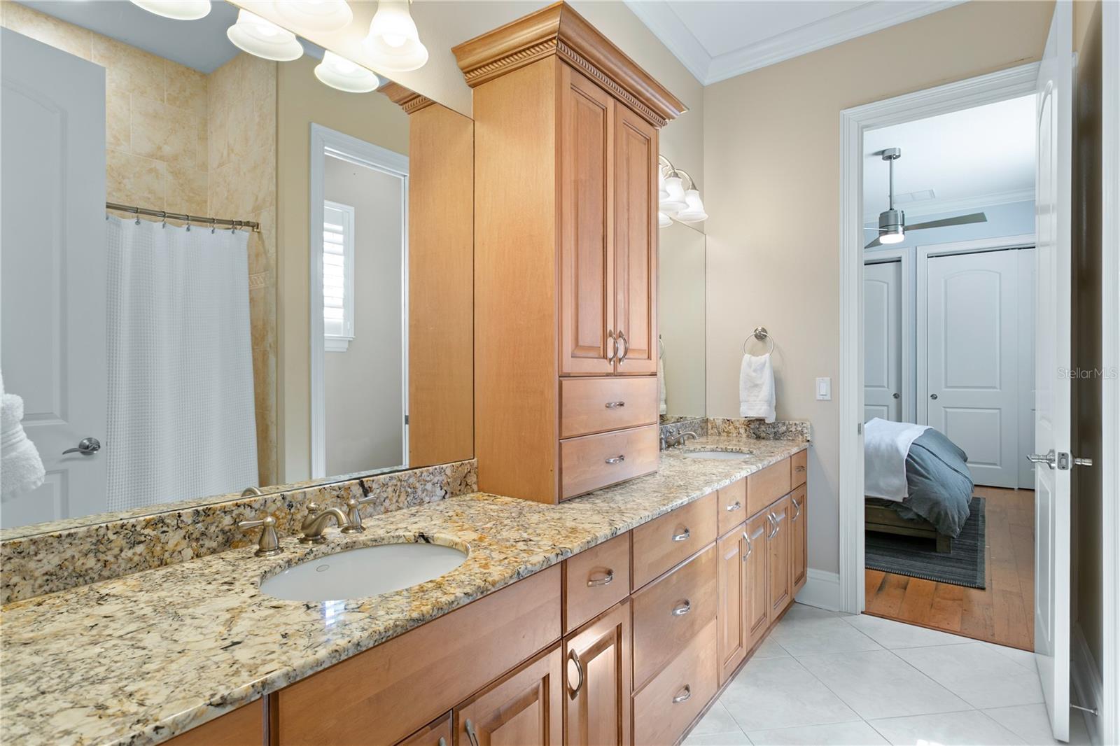 Image 37 of 53 For 1805 Bella Lago Lane