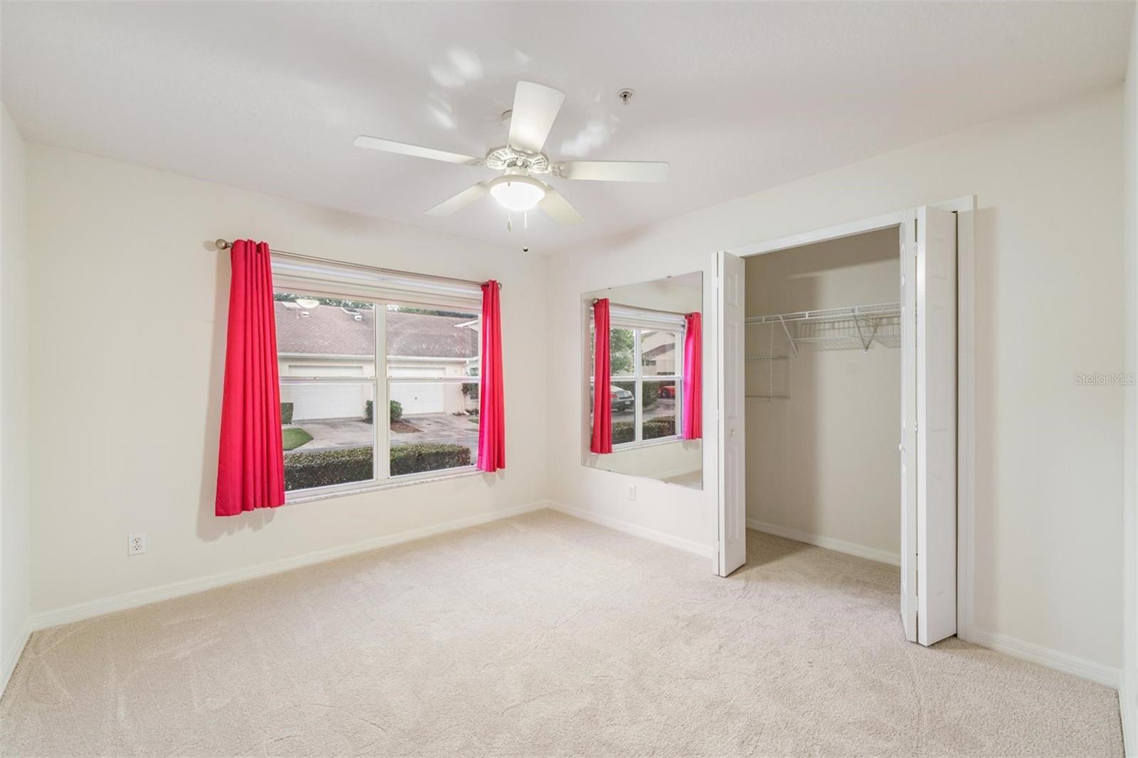 Image 21 of 39 For 8406 Terrace Meadows Court