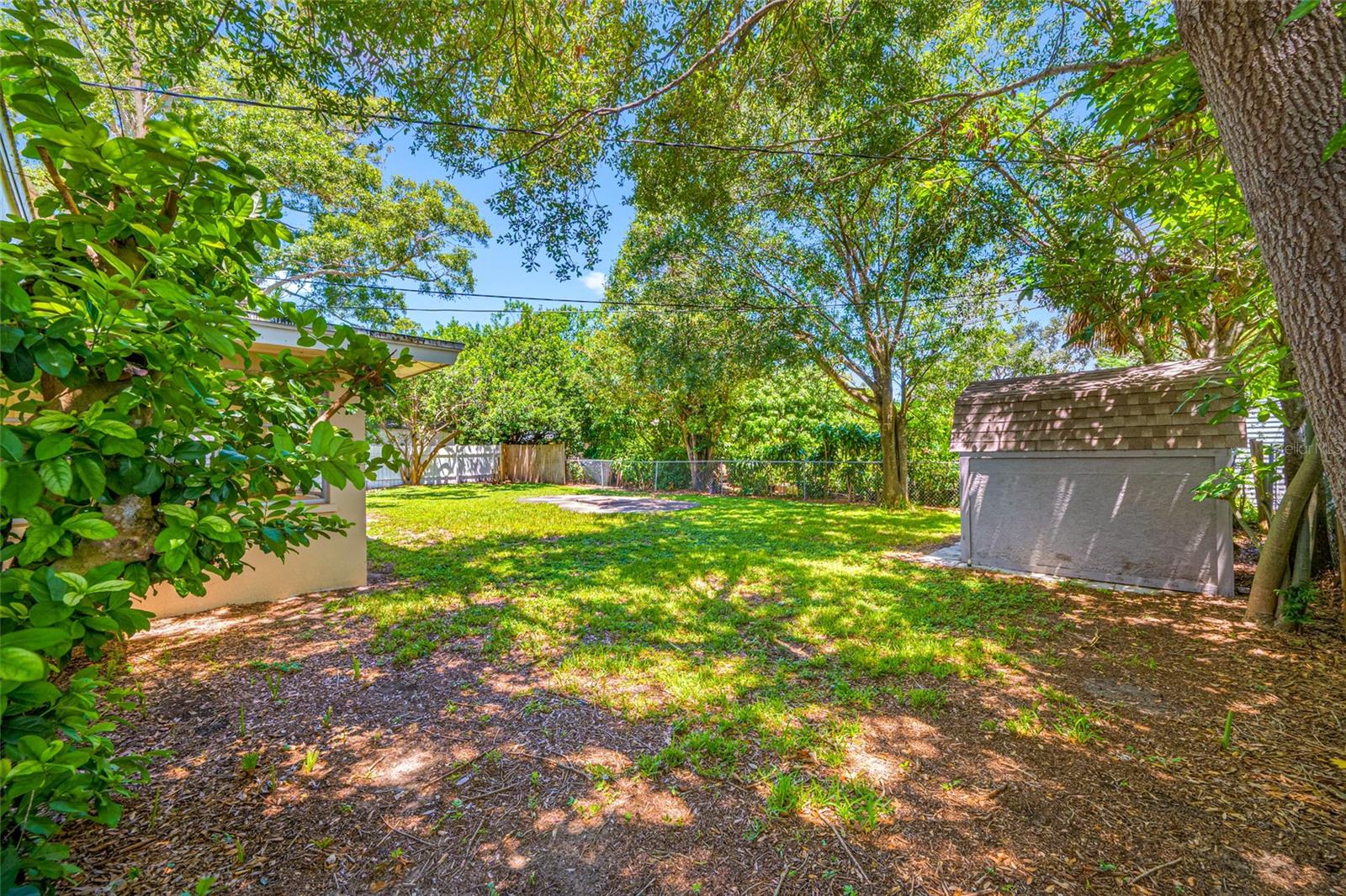 Image 15 of 70 For 2141 Indian Avenue S