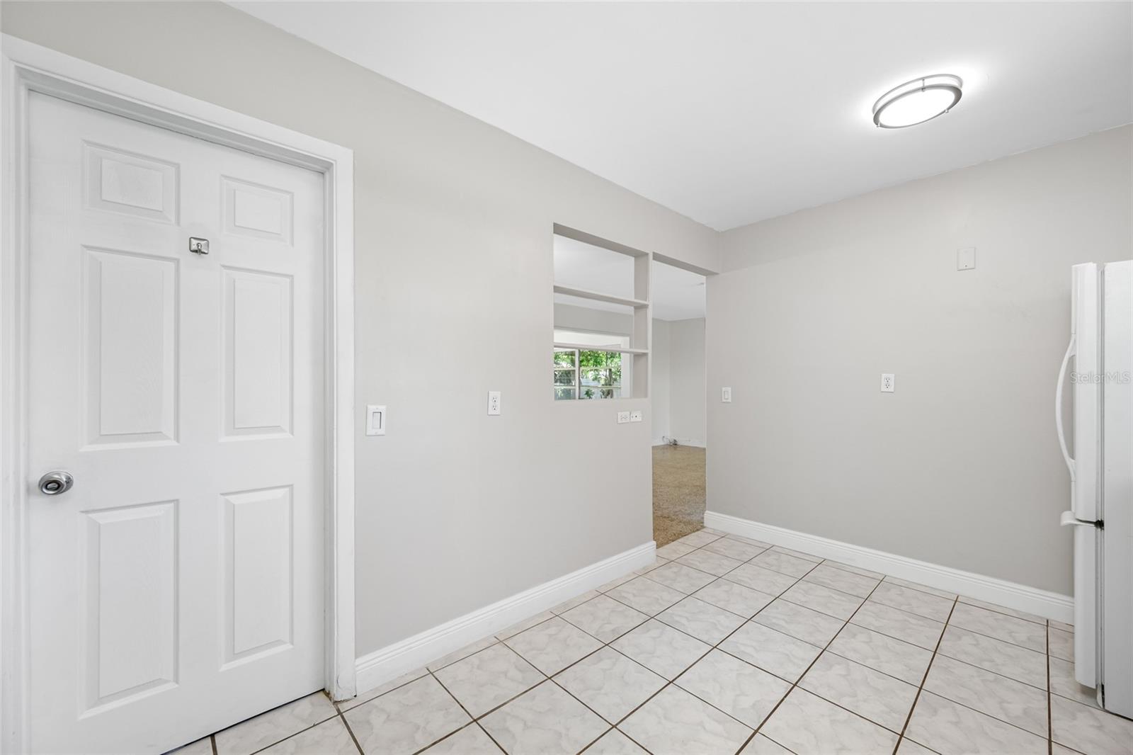 Image 42 of 70 For 2141 Indian Avenue S