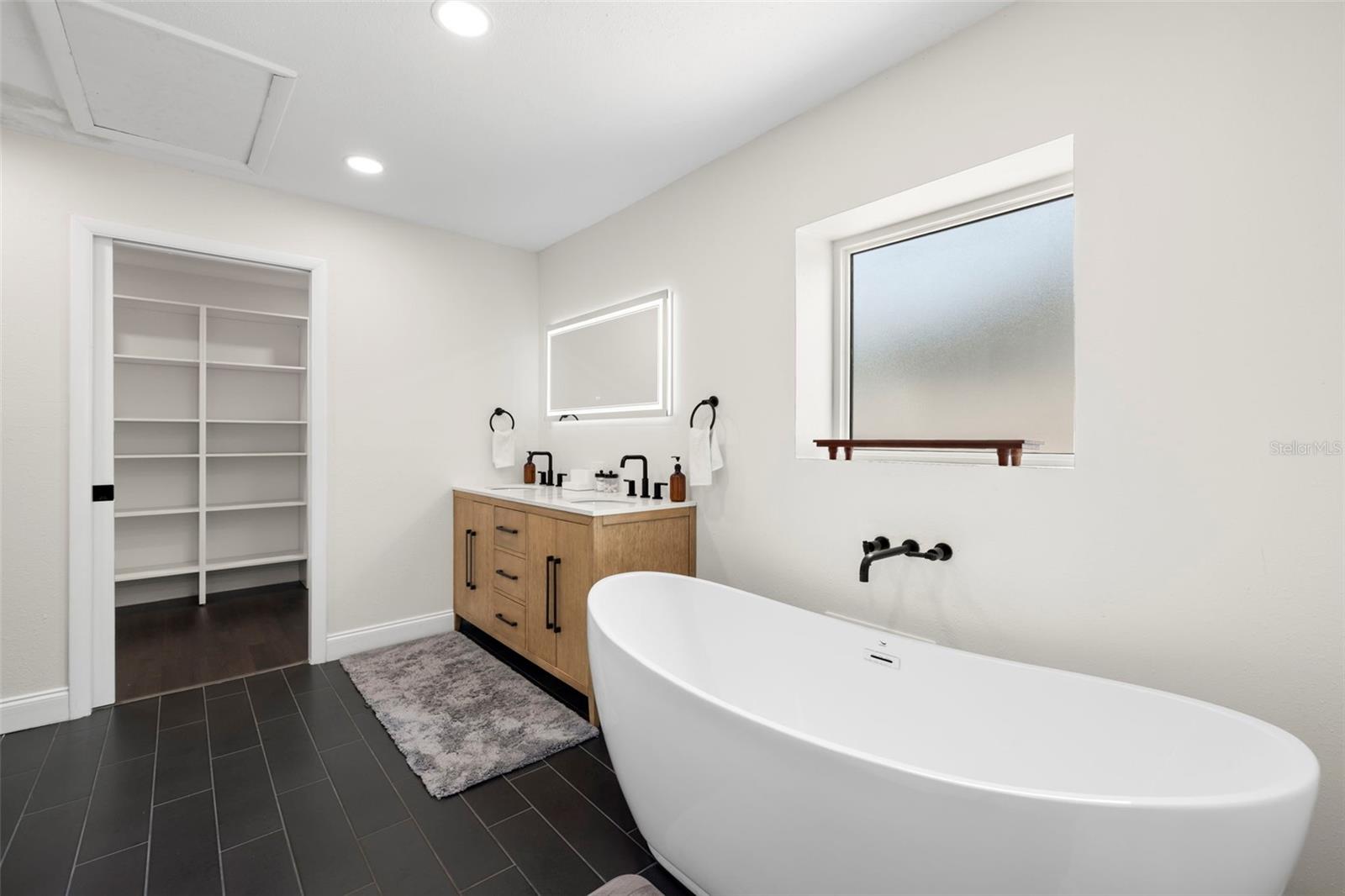 Image 22 of 49 For 3264 57th Street N