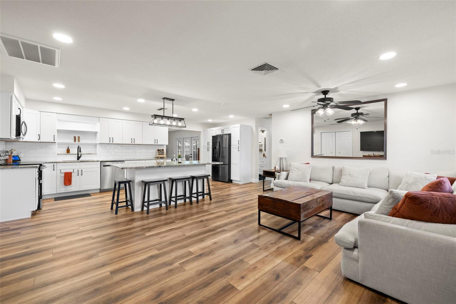 Image 4 of 49 For 3264 57th Street N