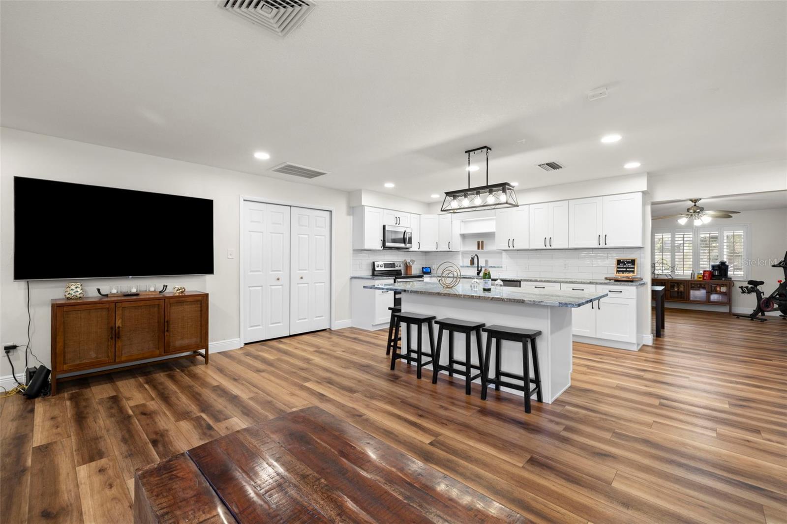 Image 5 of 49 For 3264 57th Street N