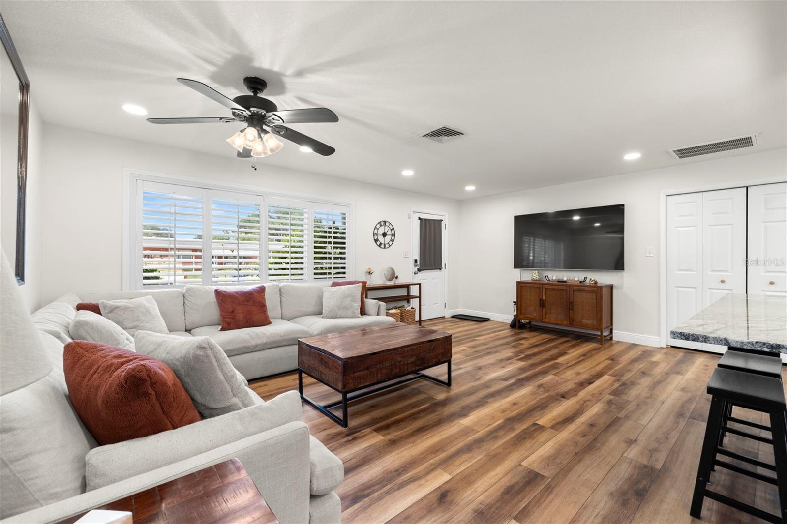 Image 7 of 49 For 3264 57th Street N
