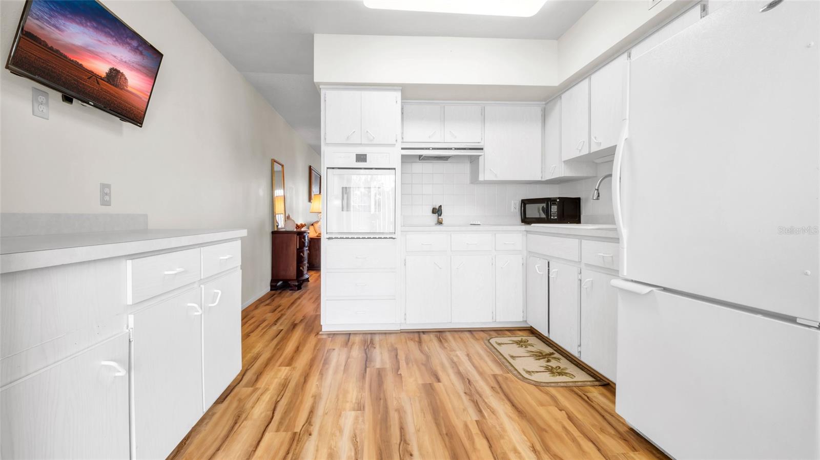 Image 7 of 18 For 2285 Israeli Drive 53