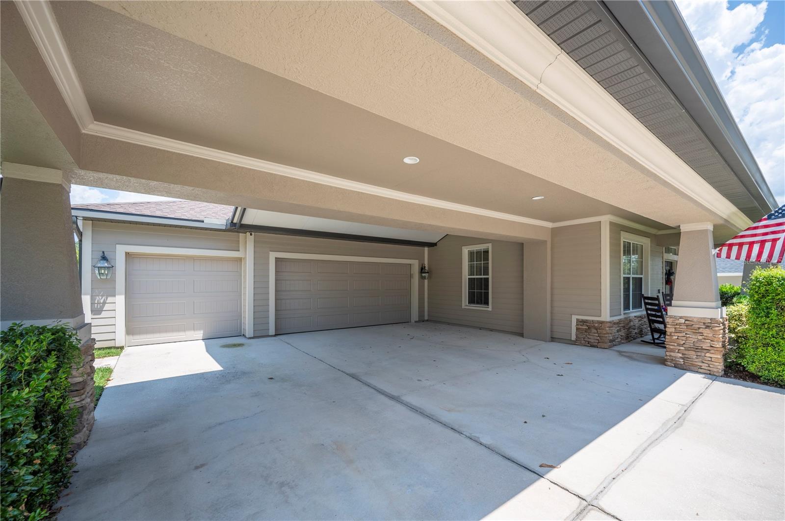 Image 4 of 57 For 2817 Rolling Acres Place