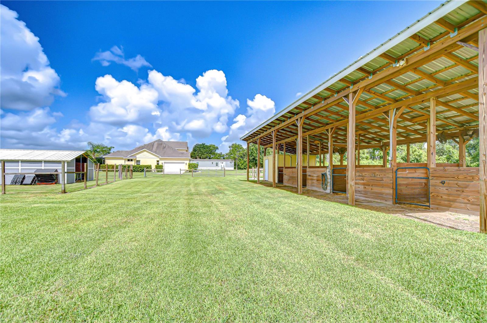 Image 10 of 61 For 201 Moccasin Hollow Road