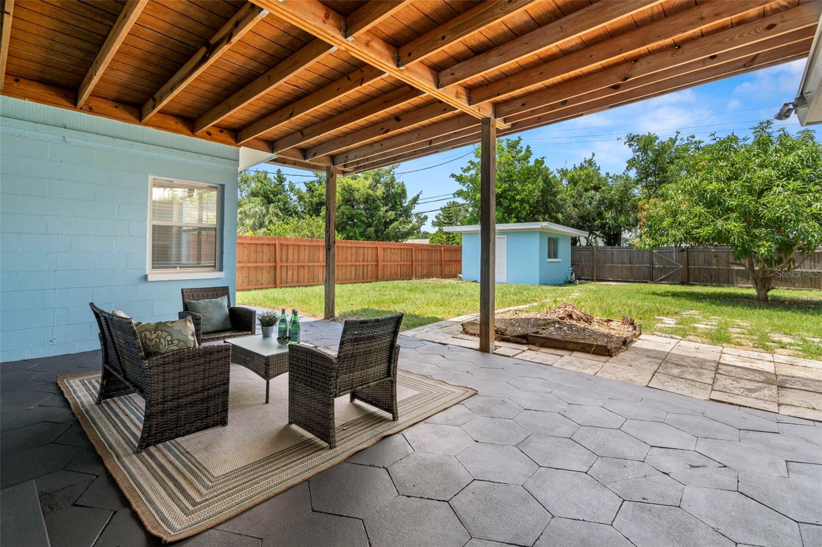 Image 31 of 41 For 5813 18th Avenue S