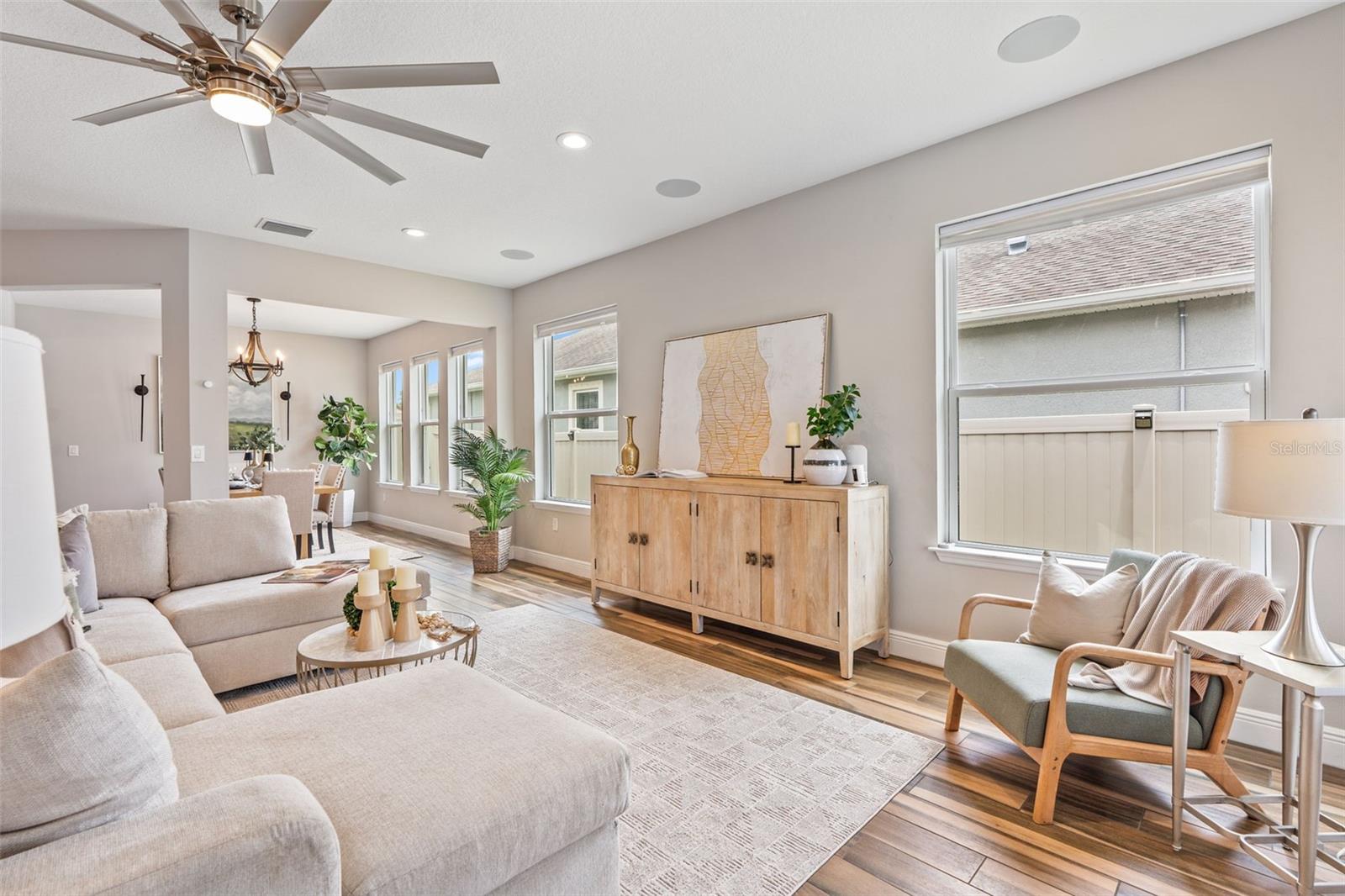 Image 16 of 56 For 18208 Roseate Drive