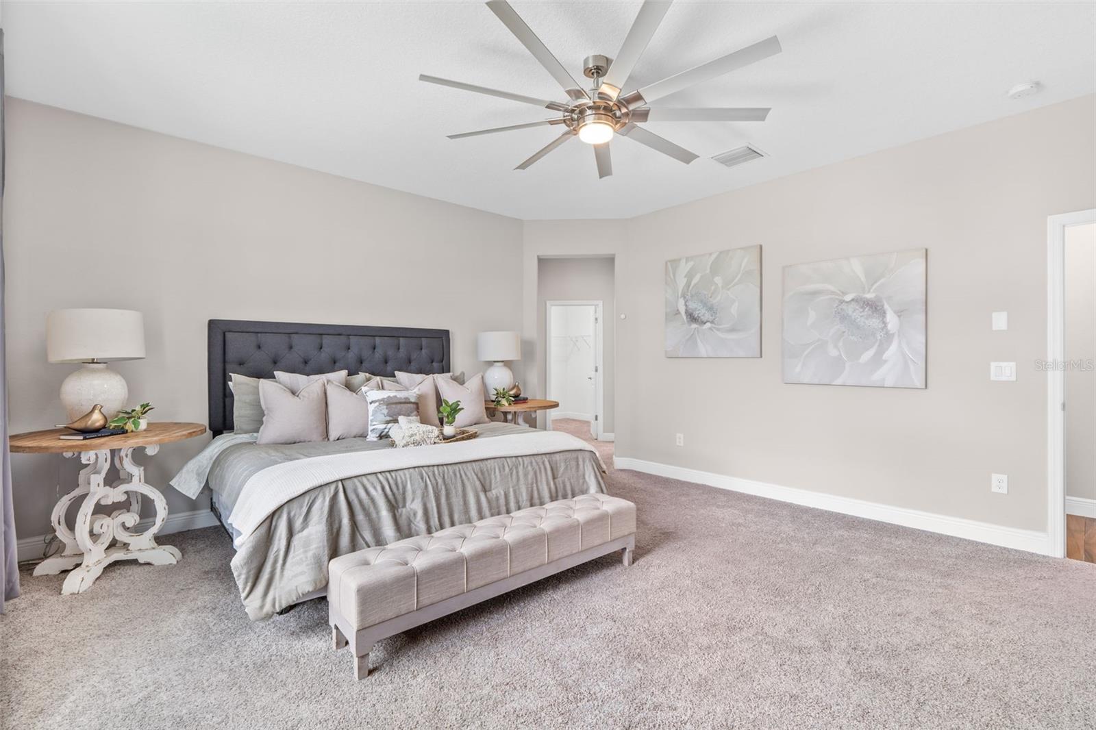 Image 21 of 56 For 18208 Roseate Drive