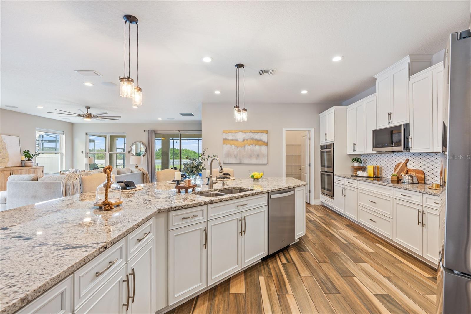 Image 8 of 56 For 18208 Roseate Drive