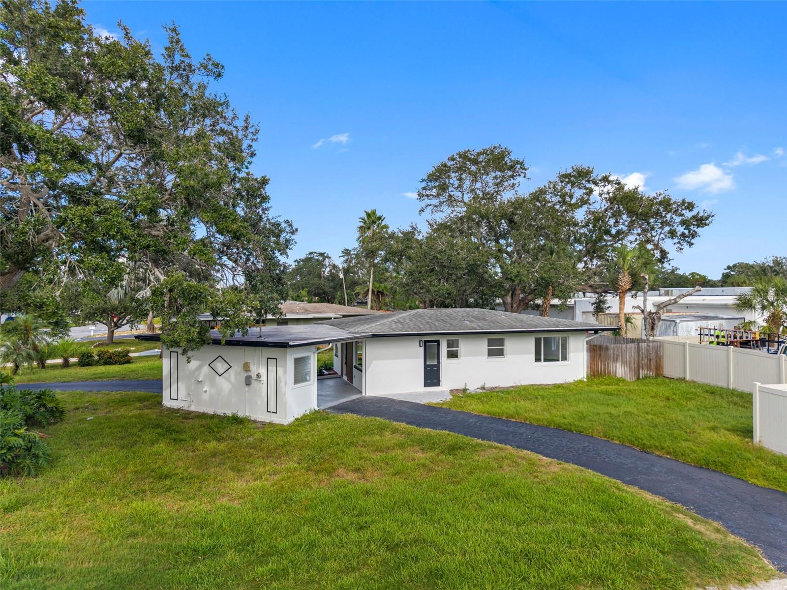 Image 70 of 71 For 2413 Baywood Drive E