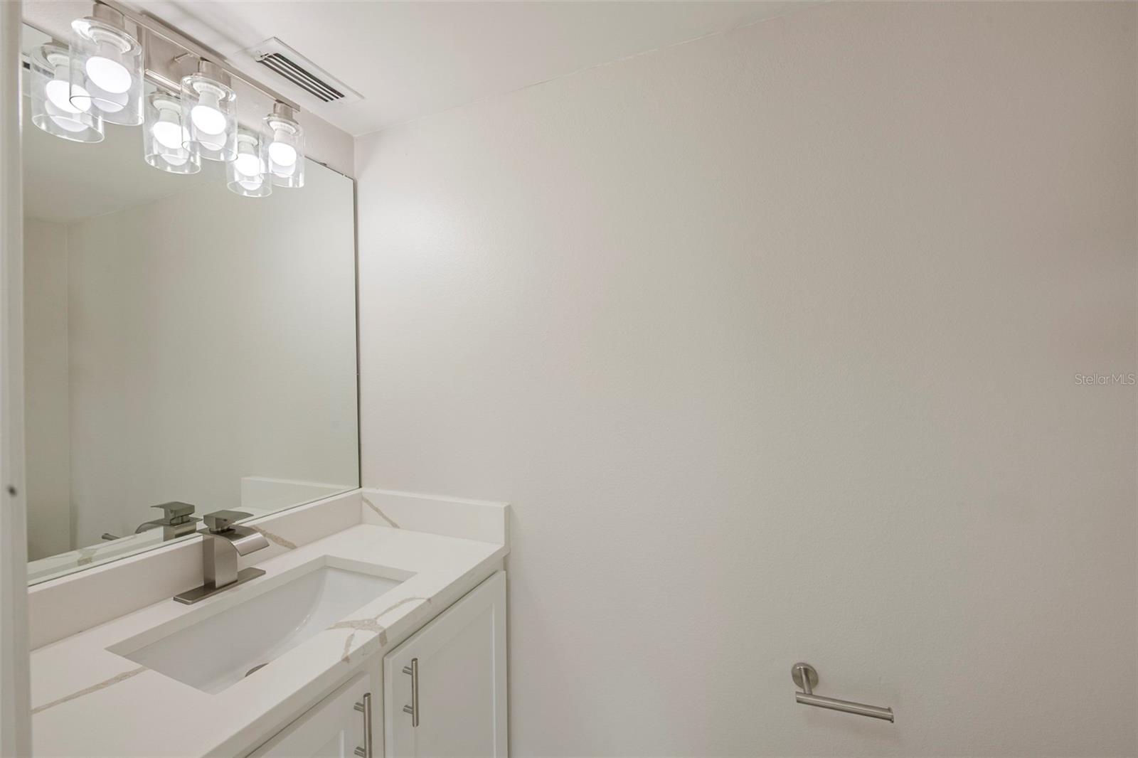 Image 11 of 20 For 14506 Greydale Circle