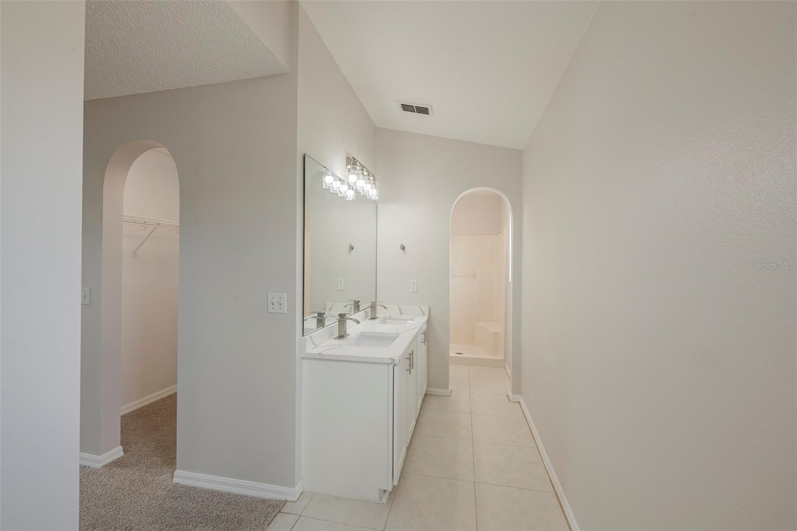Image 17 of 20 For 14506 Greydale Circle