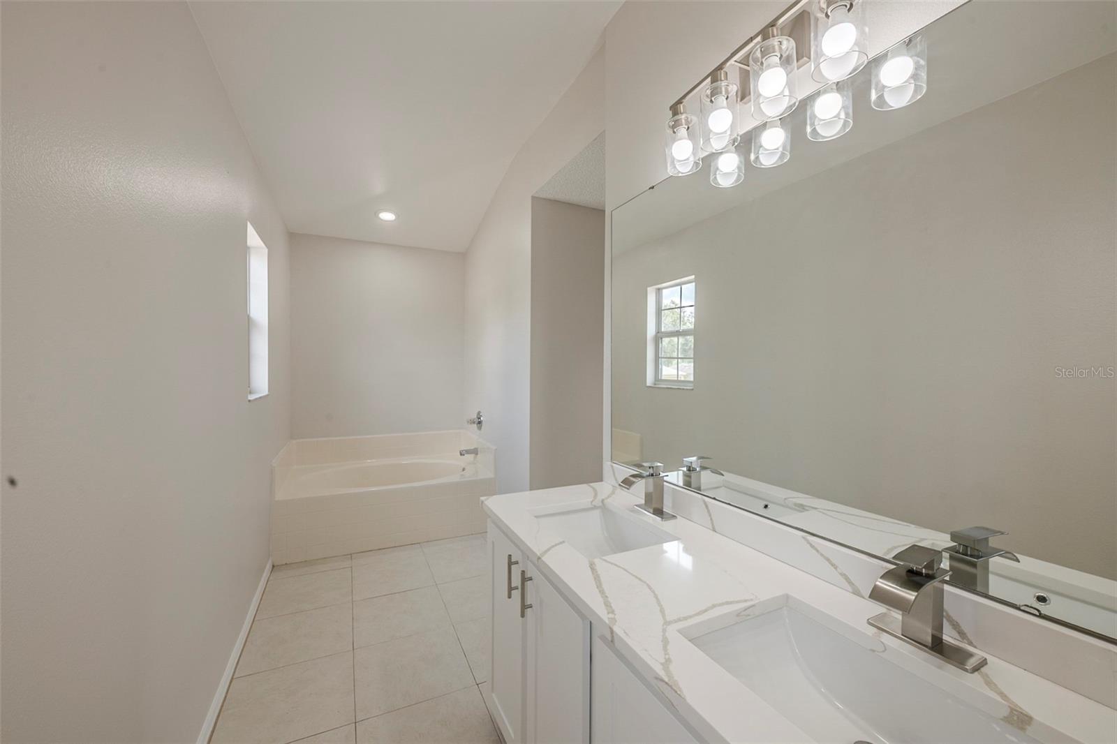 Image 18 of 20 For 14506 Greydale Circle