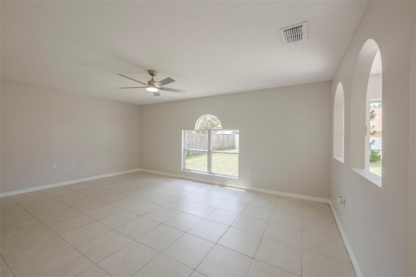 Image 3 of 20 For 14506 Greydale Circle