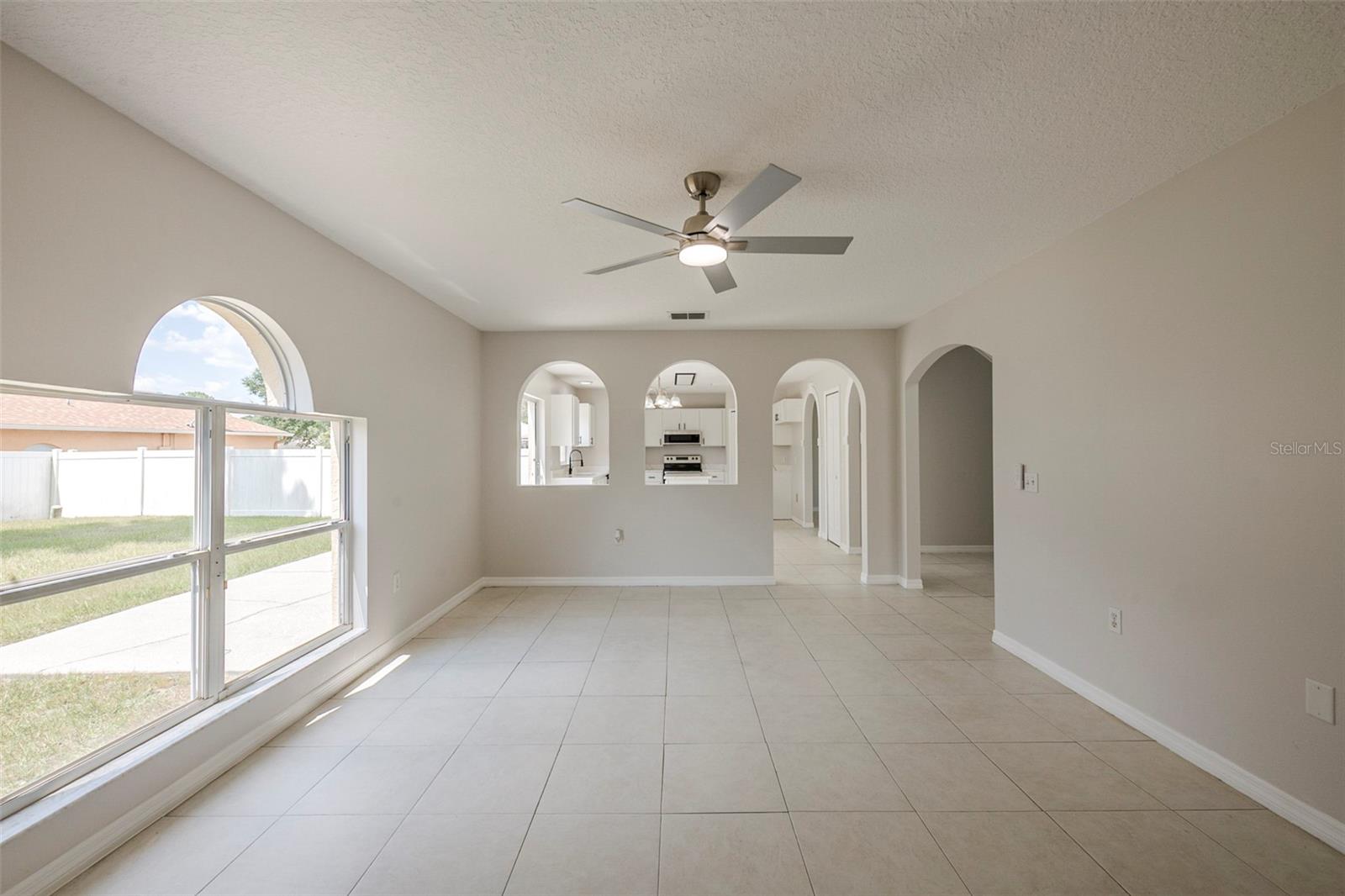 Image 4 of 20 For 14506 Greydale Circle