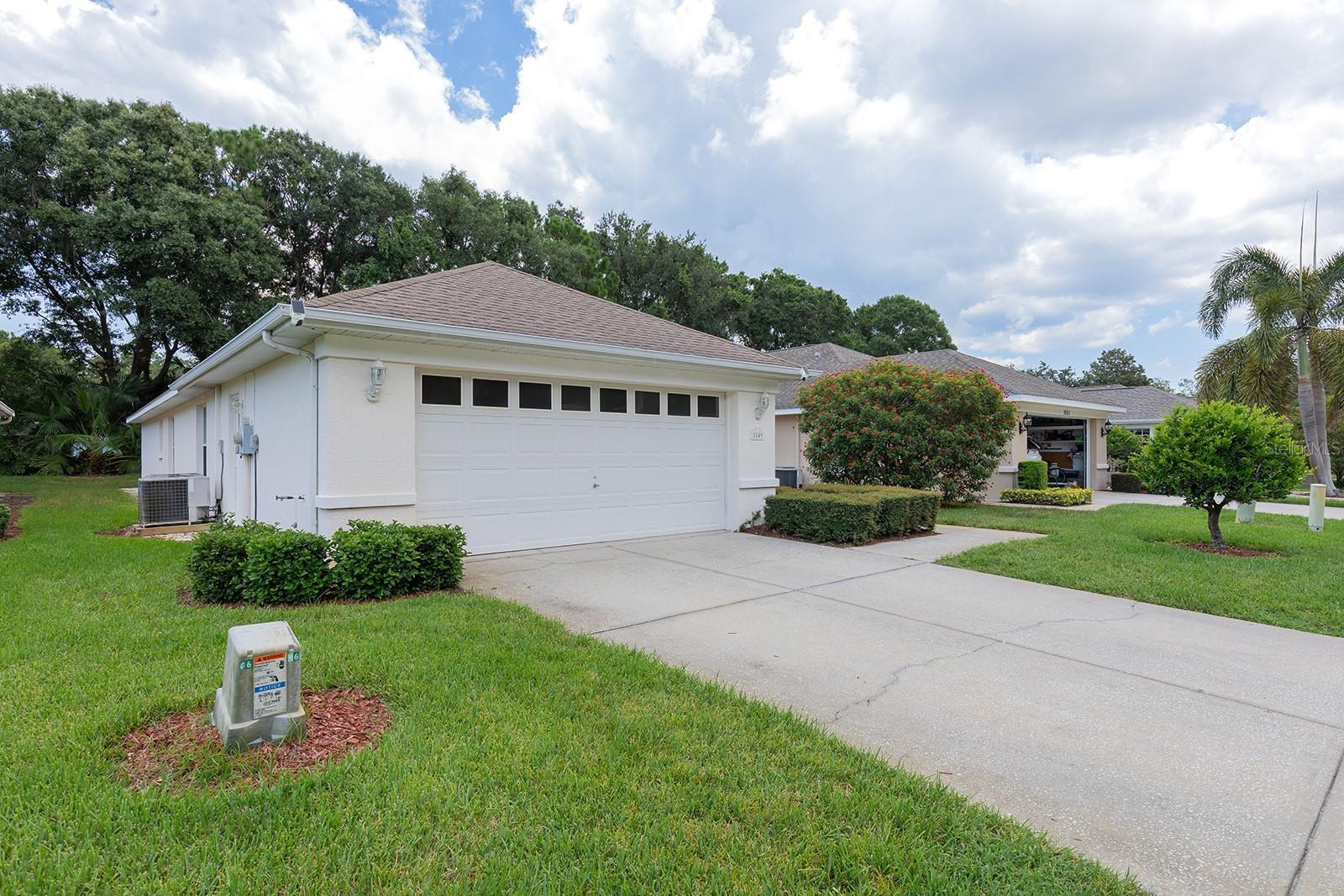 Image 2 of 41 For 1049 Trafalgar Drive