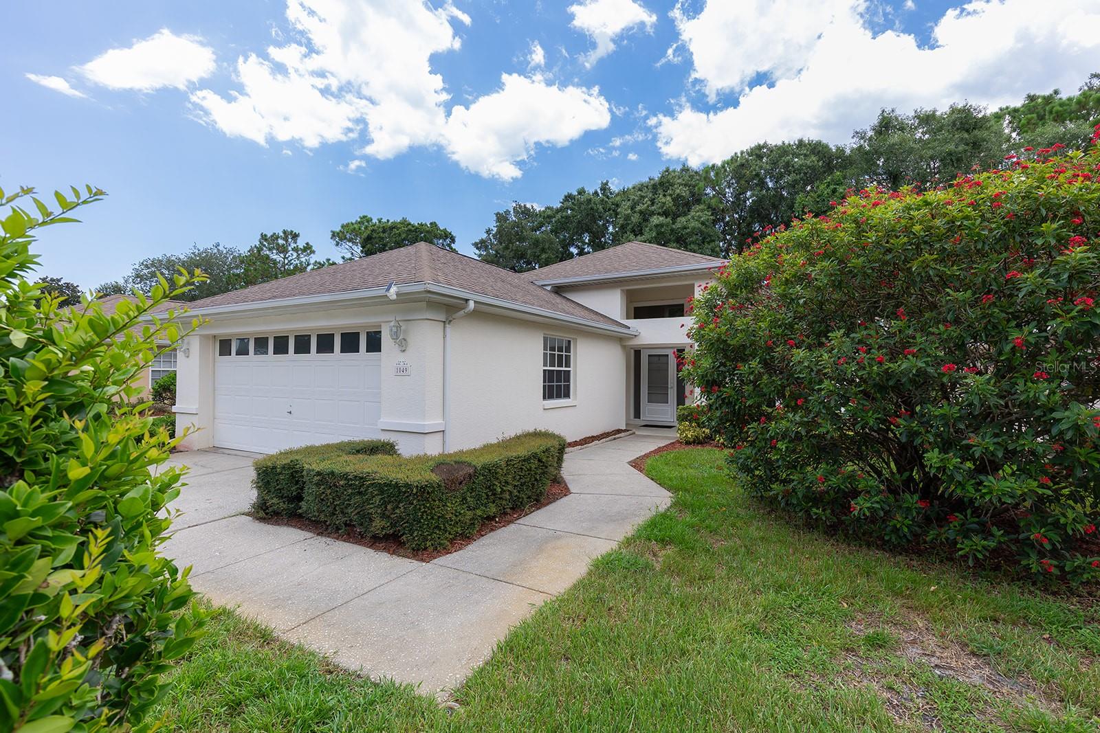 Image 4 of 41 For 1049 Trafalgar Drive