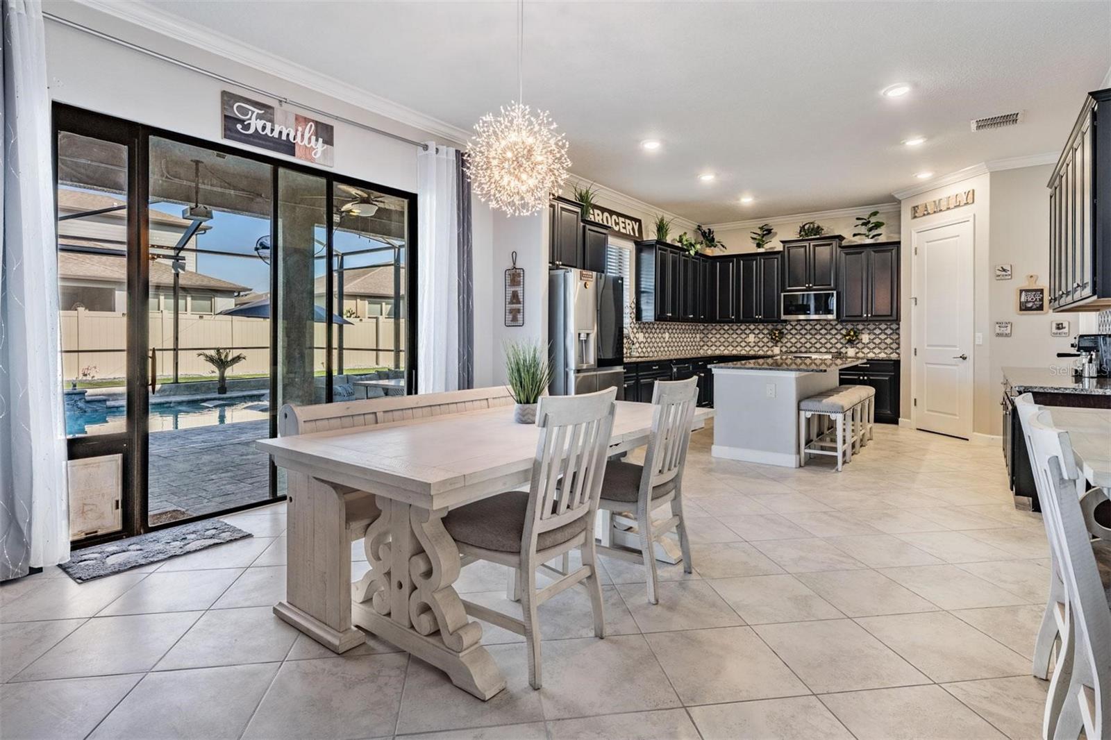 Image 24 of 77 For 7999 Lago Mist Way
