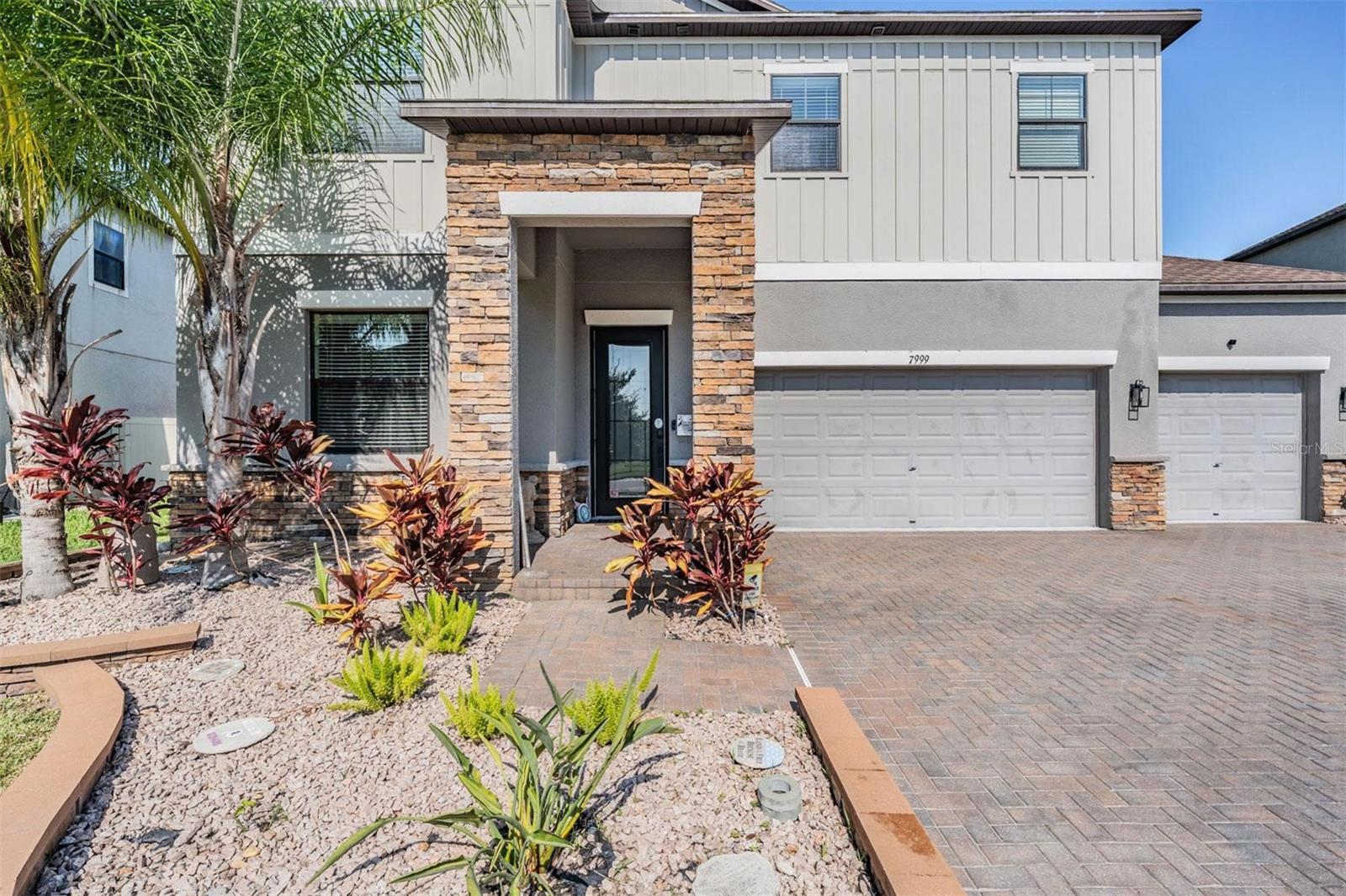 Image 4 of 77 For 7999 Lago Mist Way