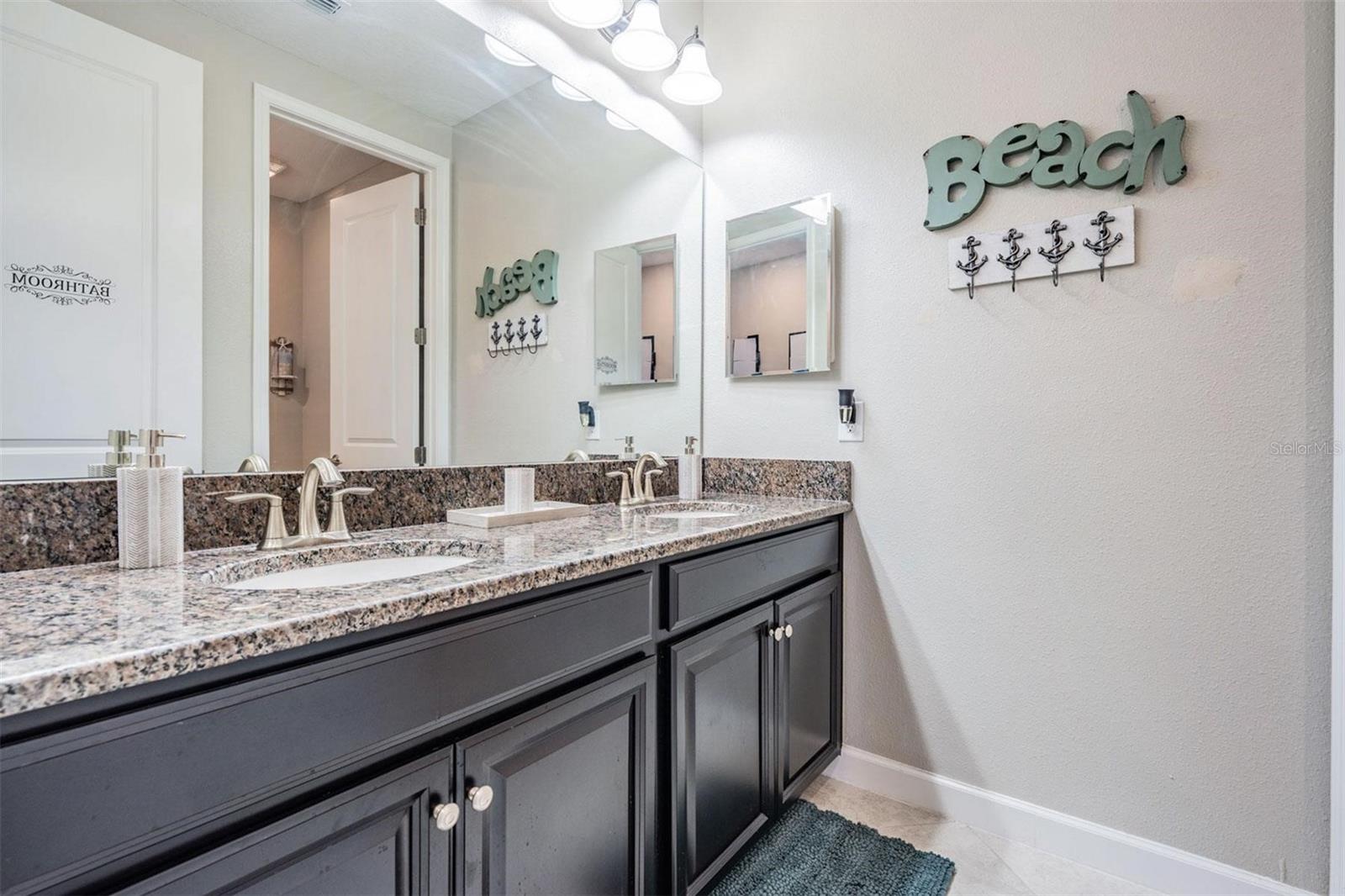 Image 46 of 77 For 7999 Lago Mist Way