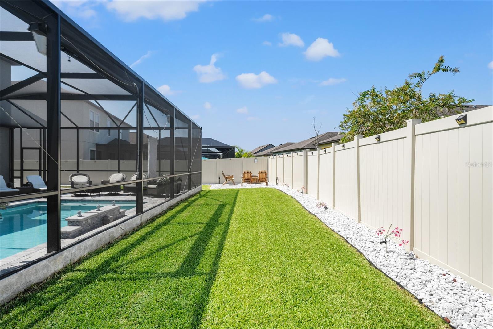 Image 58 of 77 For 7999 Lago Mist Way