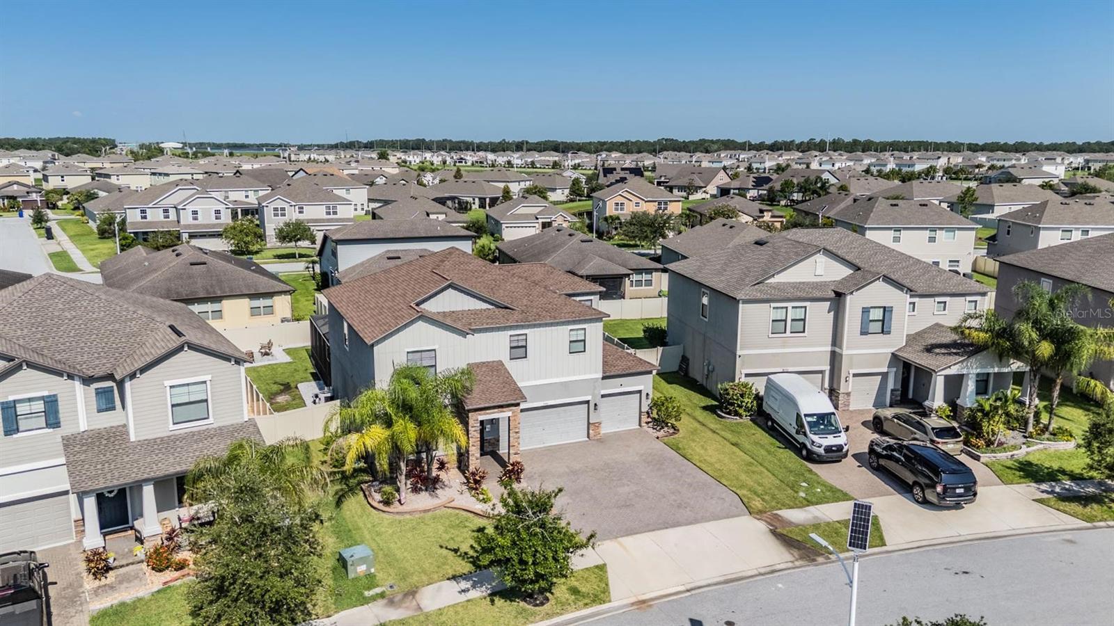 Image 60 of 77 For 7999 Lago Mist Way