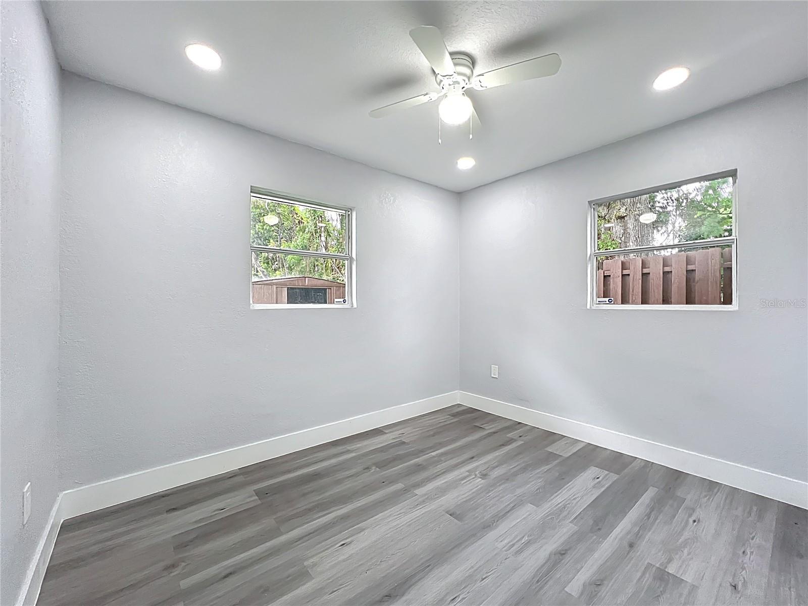 Image 12 of 61 For 2105 Allendale Avenue