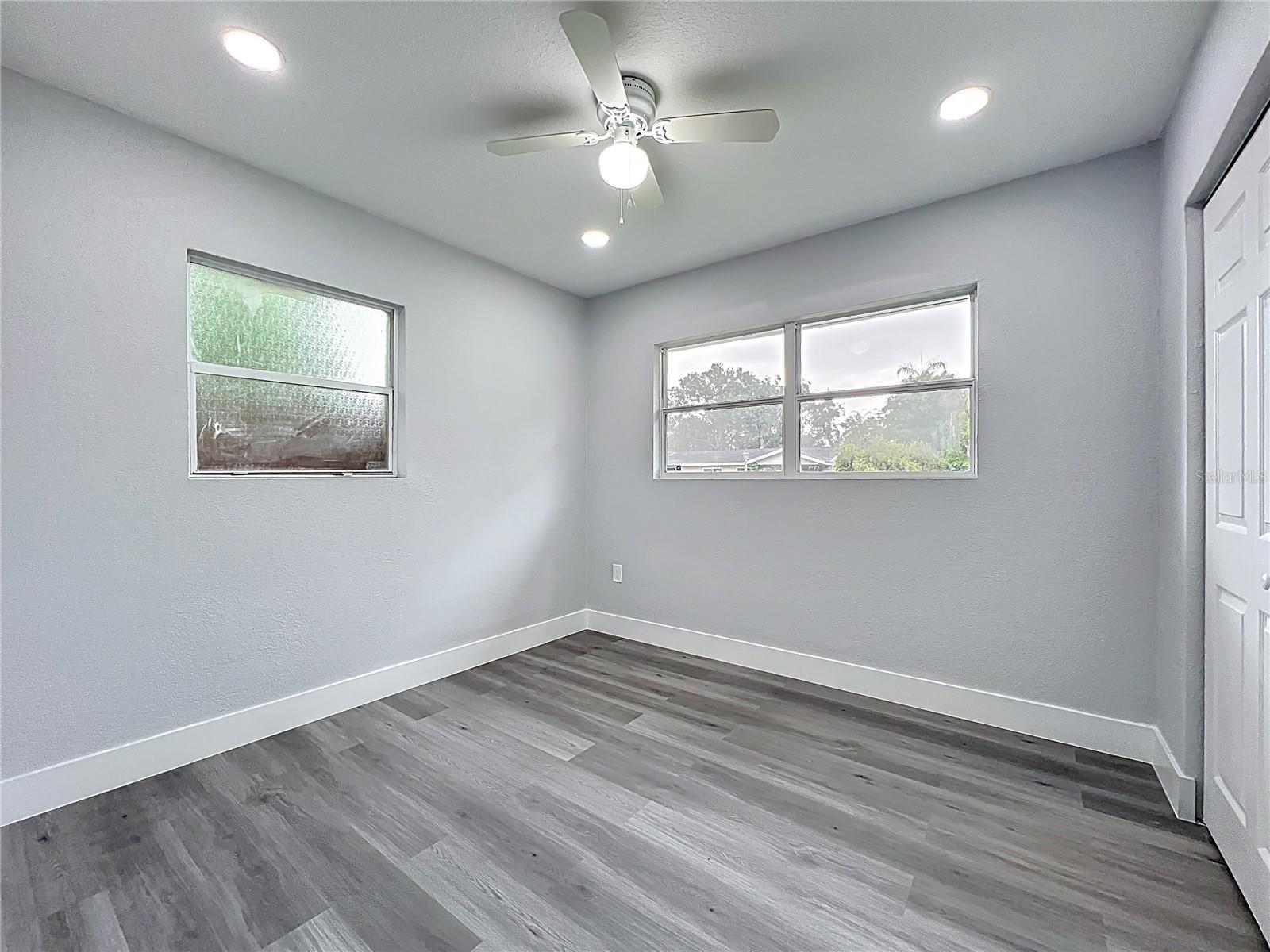 Image 14 of 61 For 2105 Allendale Avenue