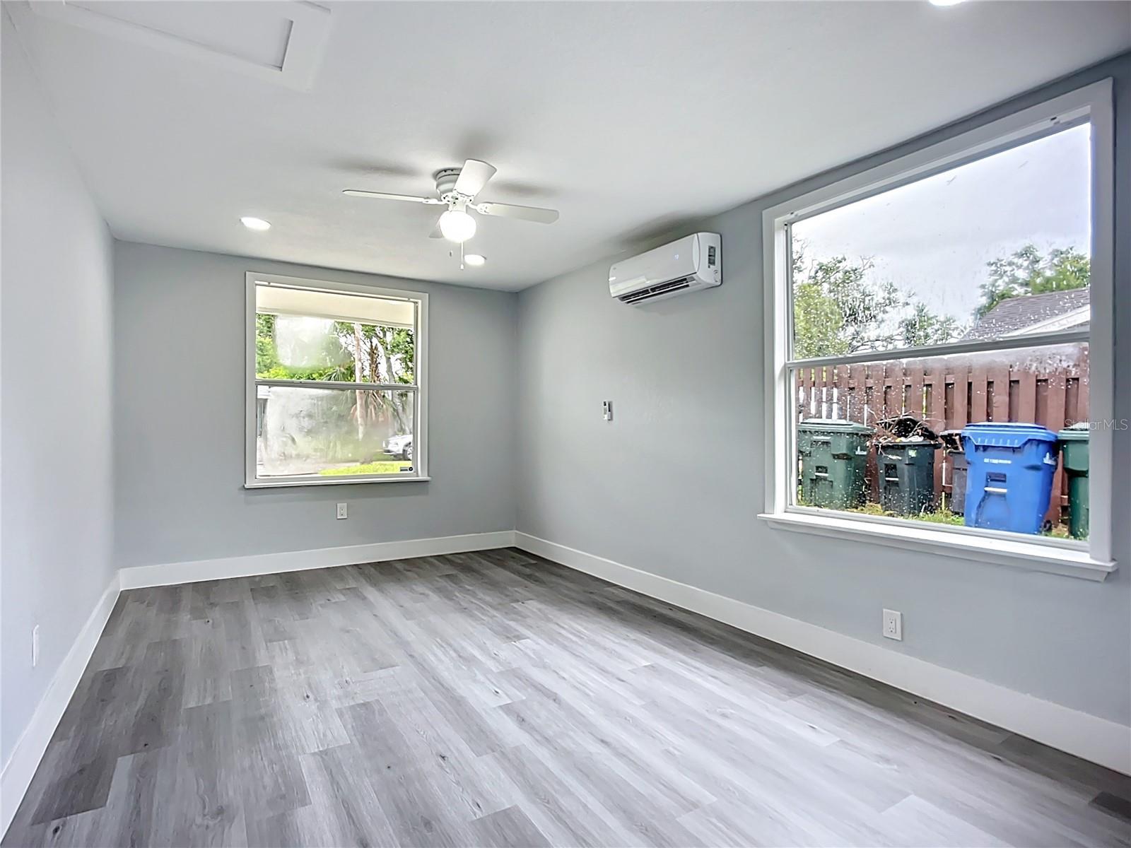 Image 34 of 61 For 2105 Allendale Avenue