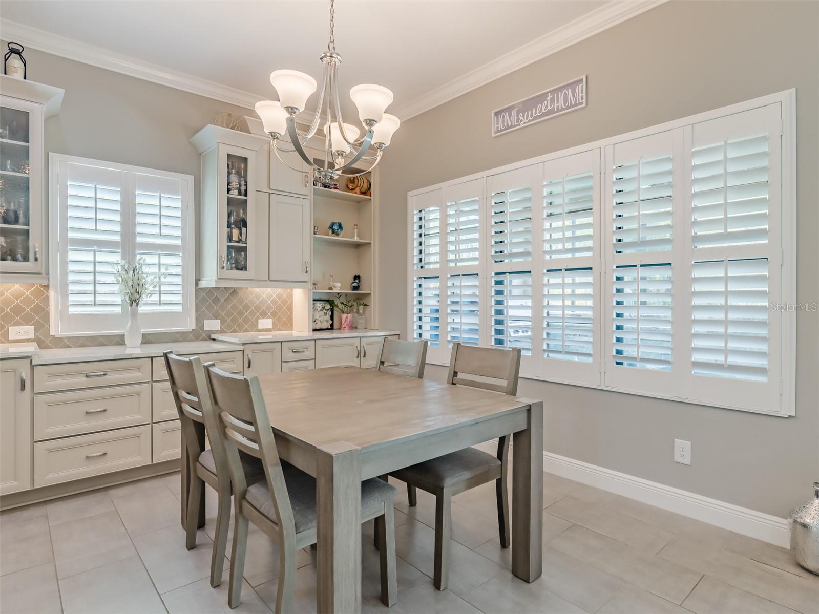 Listing photo id 23 for 21842 Pristine Lake Boulevard