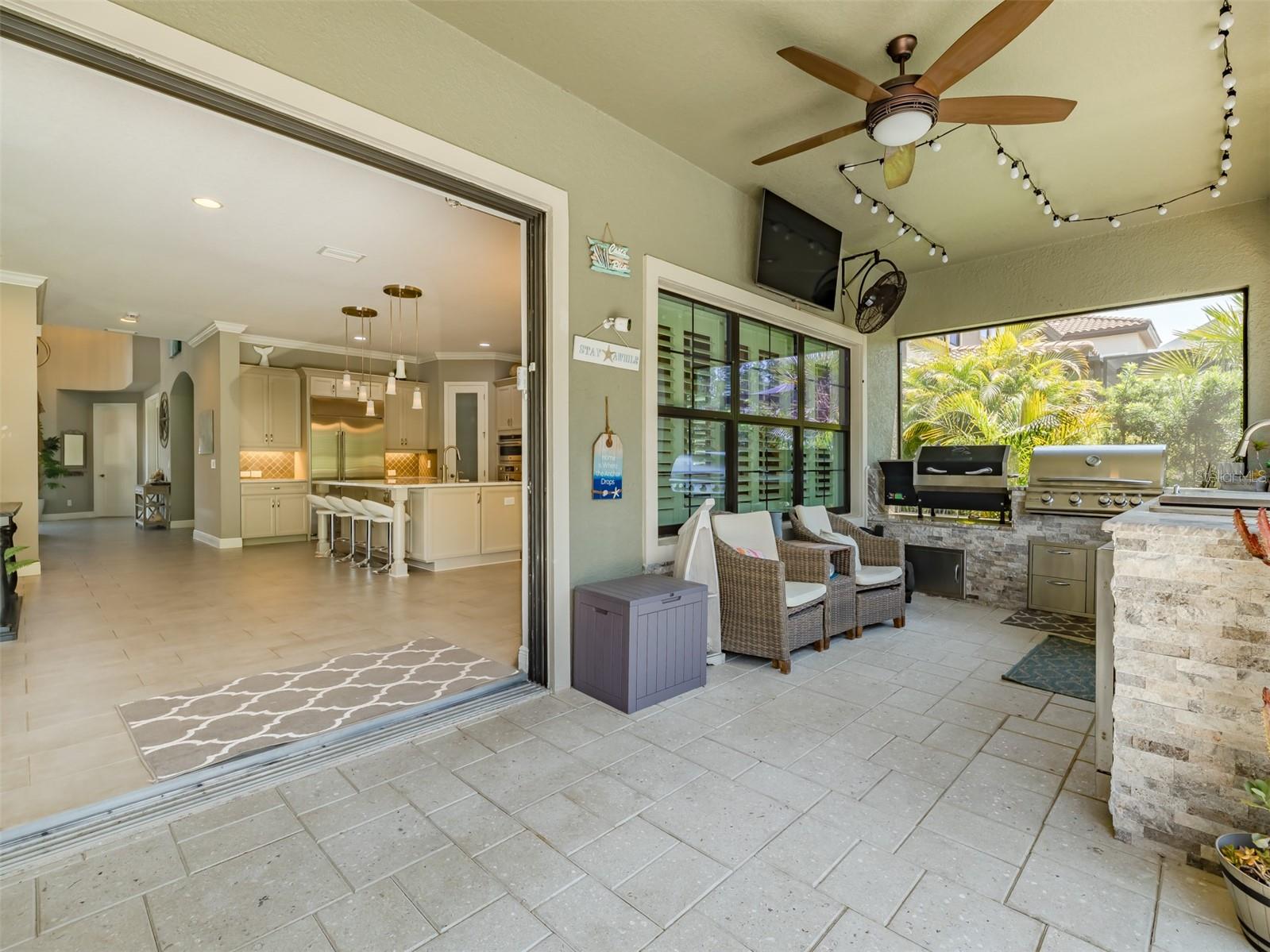 Listing photo id 25 for 21842 Pristine Lake Boulevard
