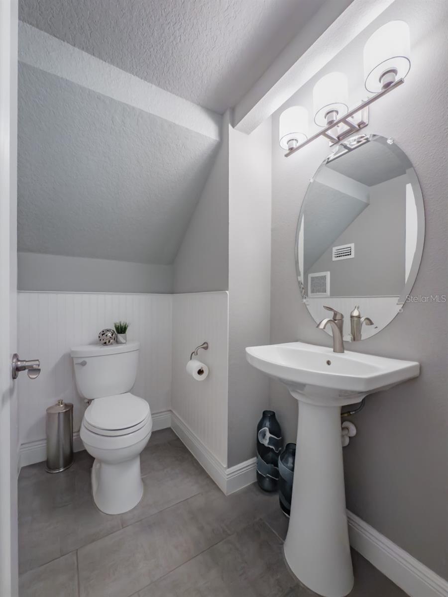 Listing photo id 27 for 21842 Pristine Lake Boulevard