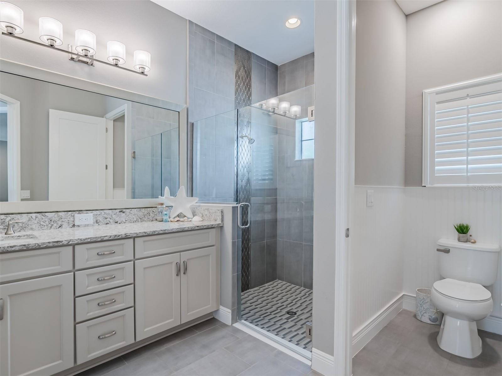 Listing photo id 31 for 21842 Pristine Lake Boulevard