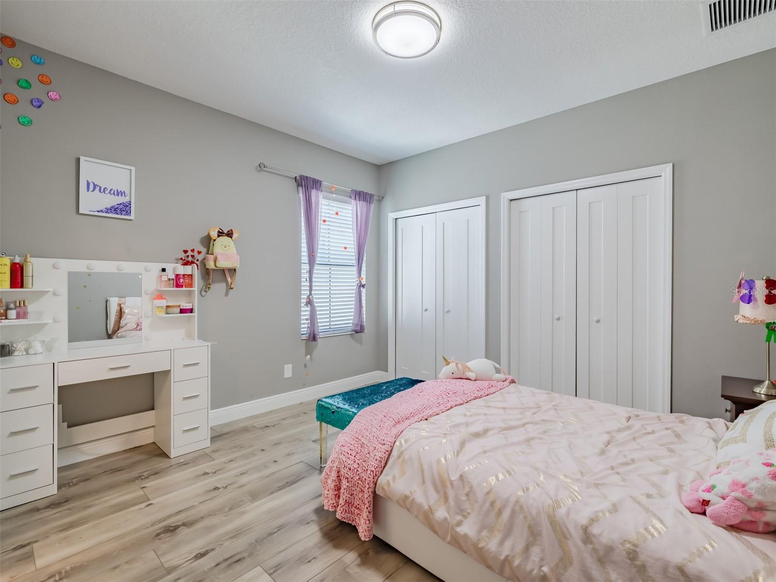 Listing photo id 48 for 21842 Pristine Lake Boulevard