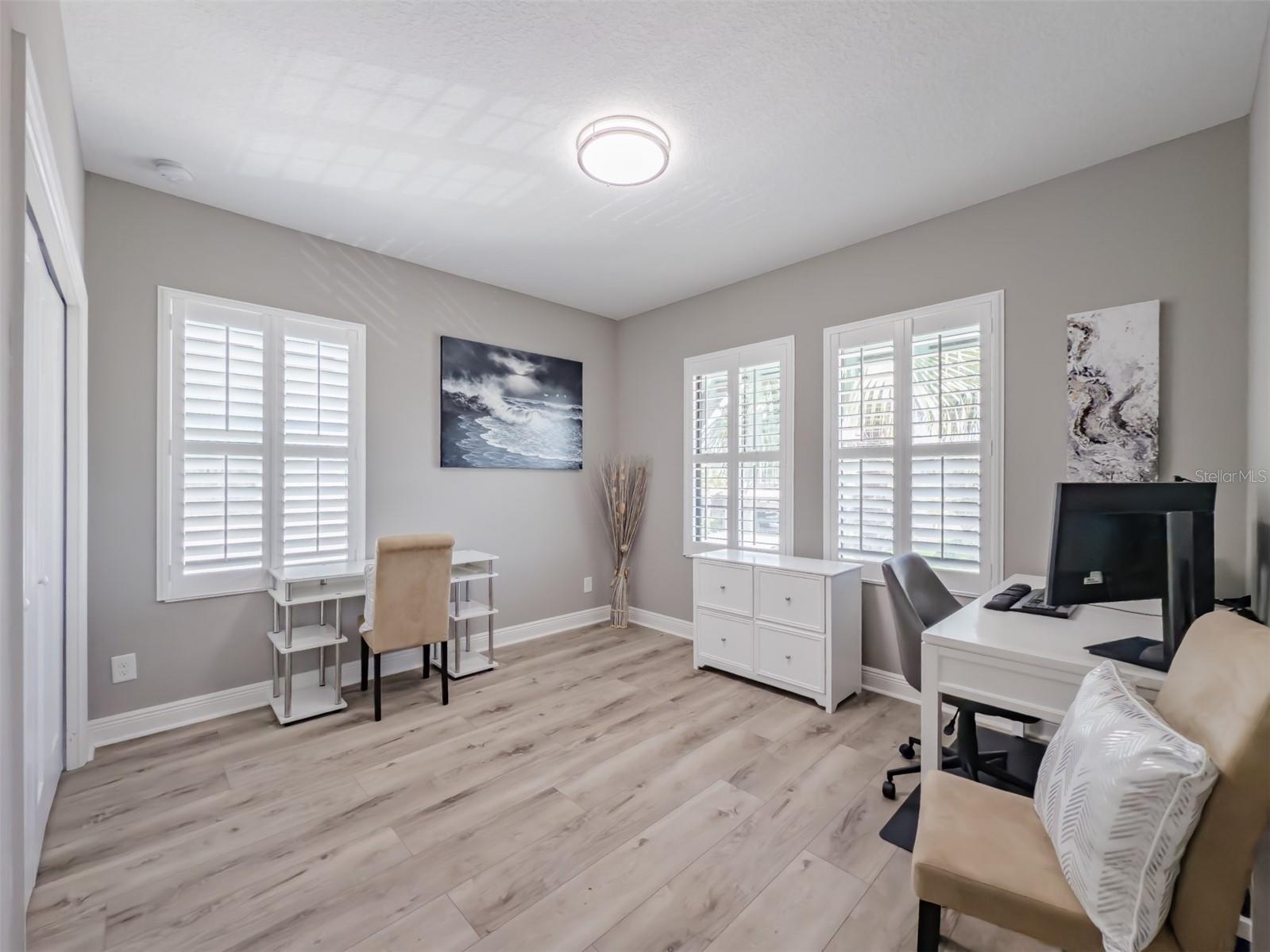 Listing photo id 51 for 21842 Pristine Lake Boulevard